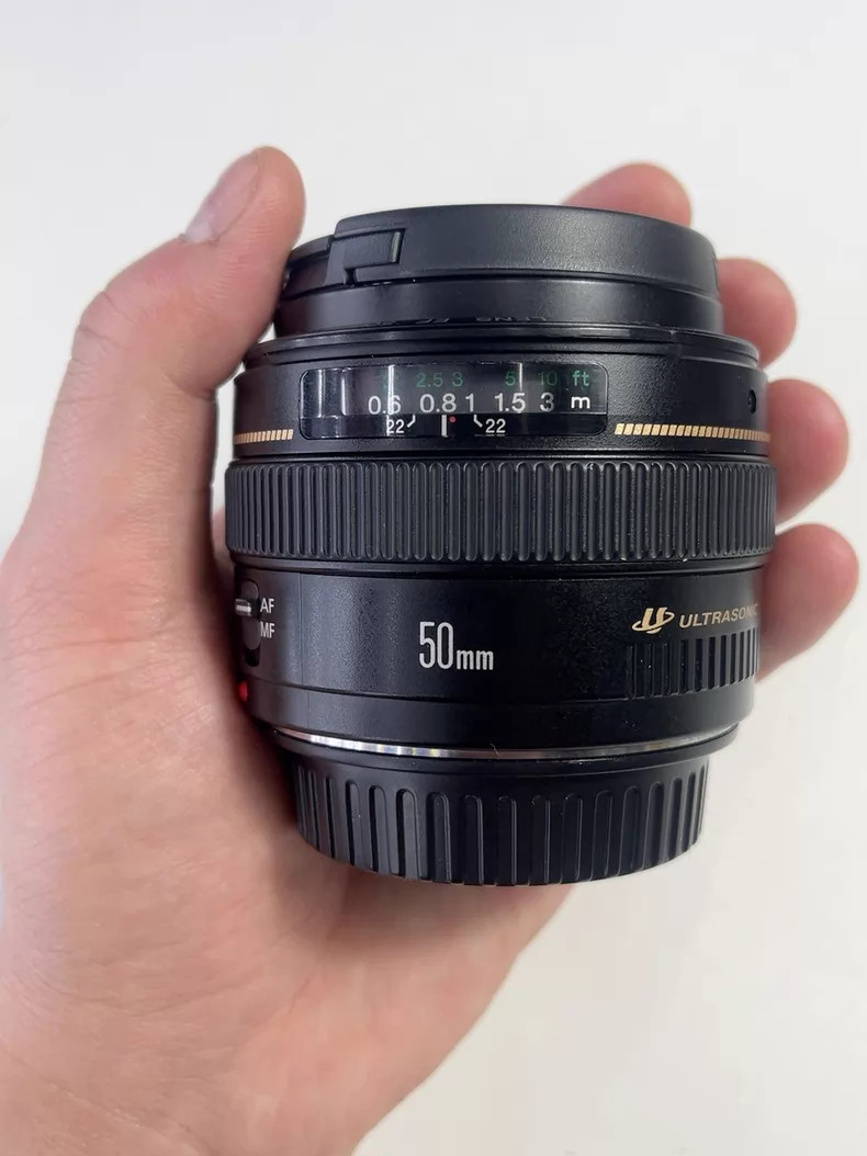 Canon EF 50mm f/1.4 USM Autofocus Lens