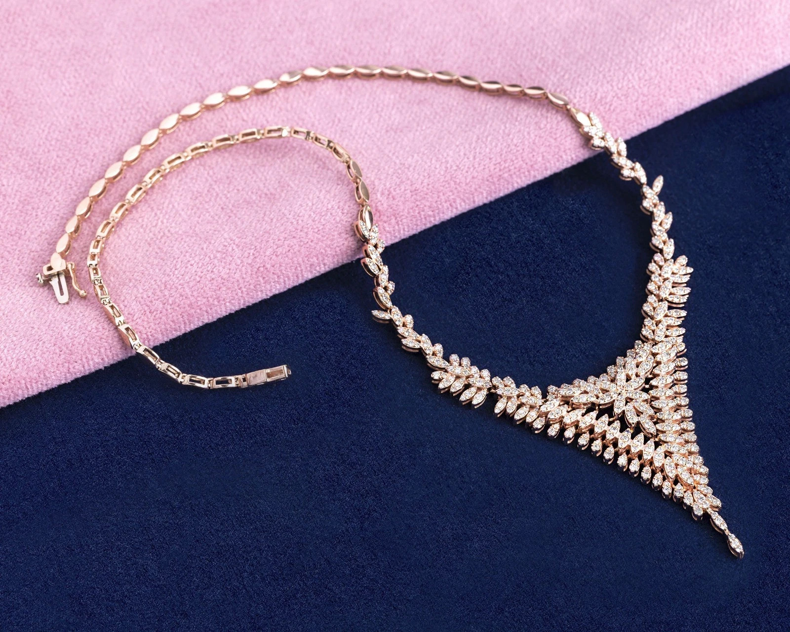 10.19 Carat Diamond Round Brilliant 18K Rose Gold Over Pendant Flower Necklace