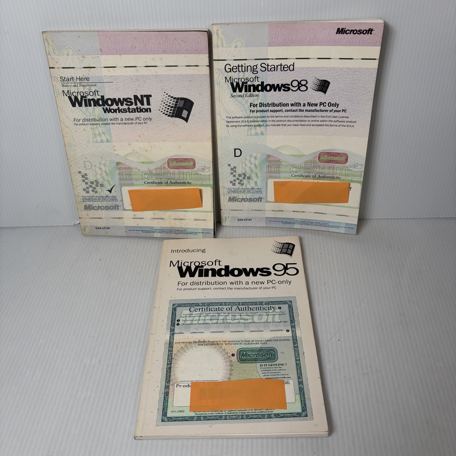Vintage Lot of 3 Microsoft Windows NT Workstation 95 & Windows 98 Manuals COA