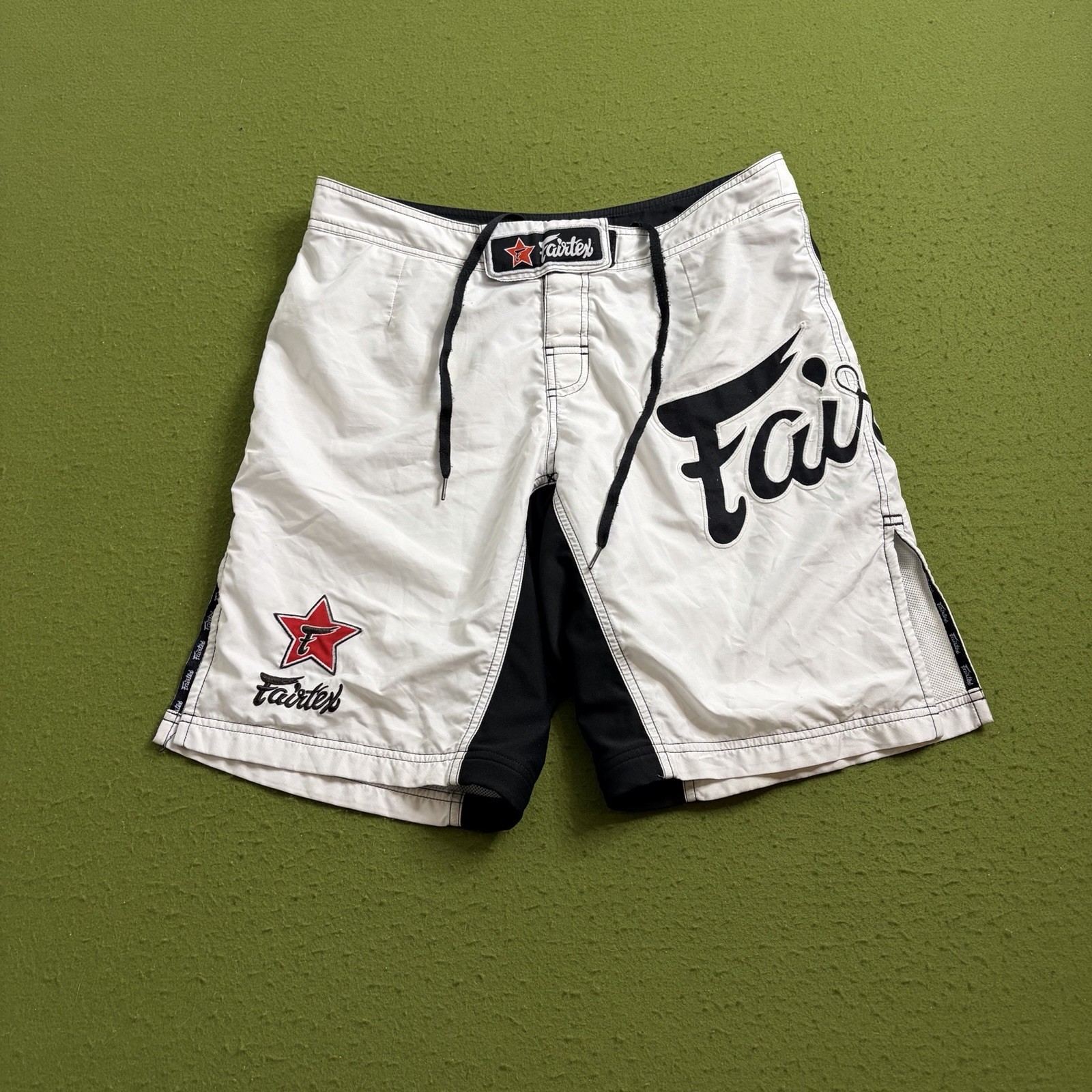 Fairtex Muay Thai Kickboxing MMA Fight Shorts AB1 Board Shorts White Black