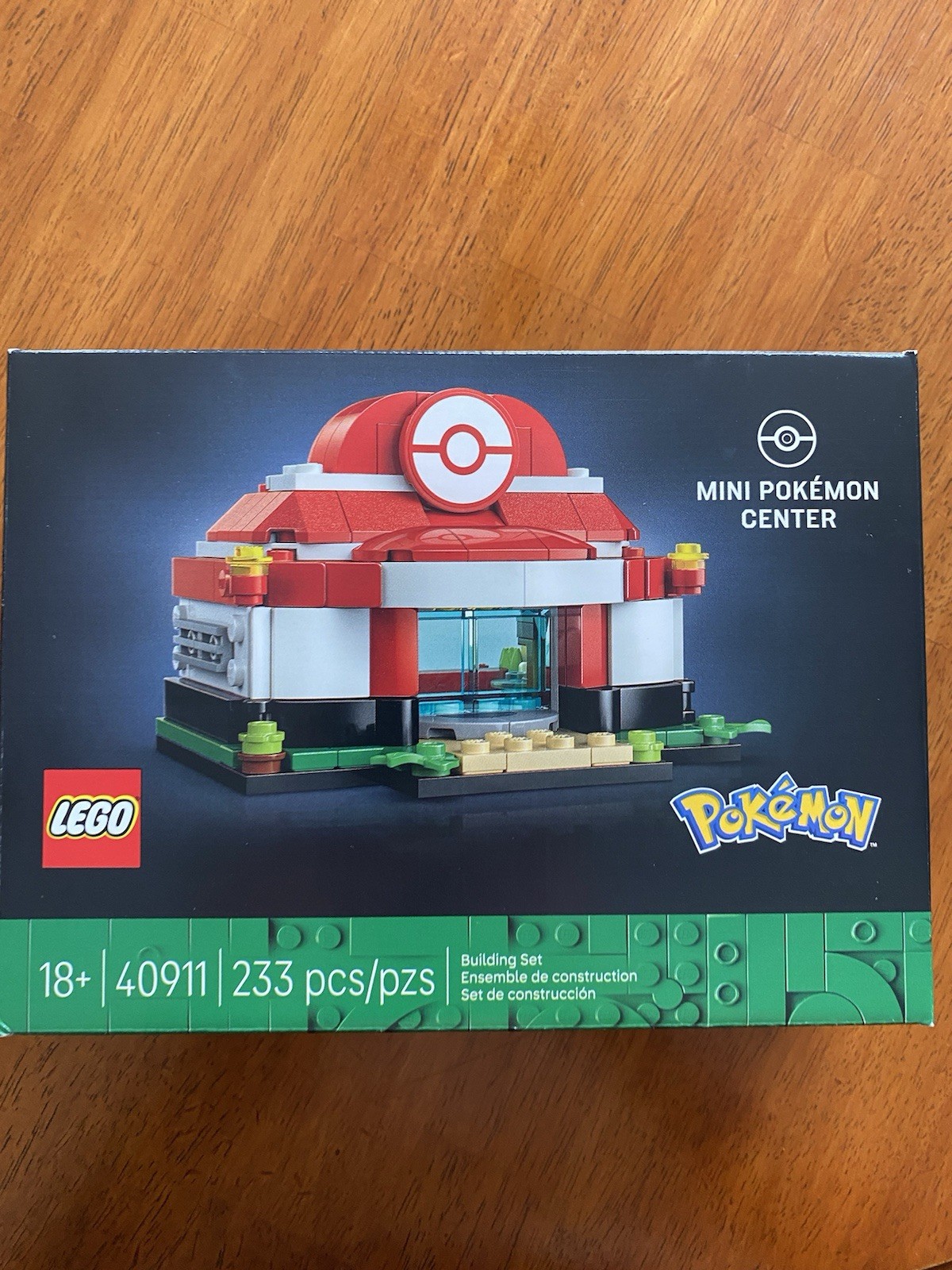 LEGO Pokémon Center Lego Exclusive 40911