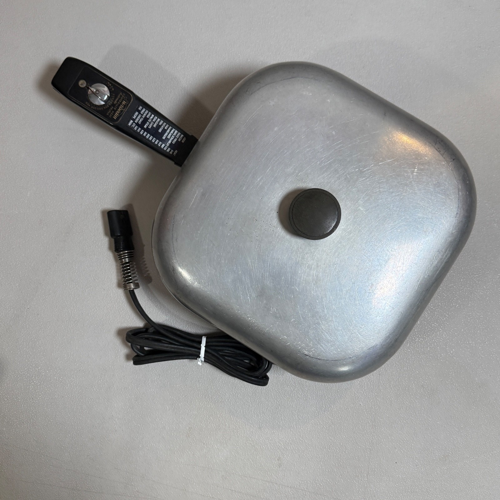 Vintage Sunbeam Electric Skillet Frying Pan FP 10A 1950s Retro Frypan