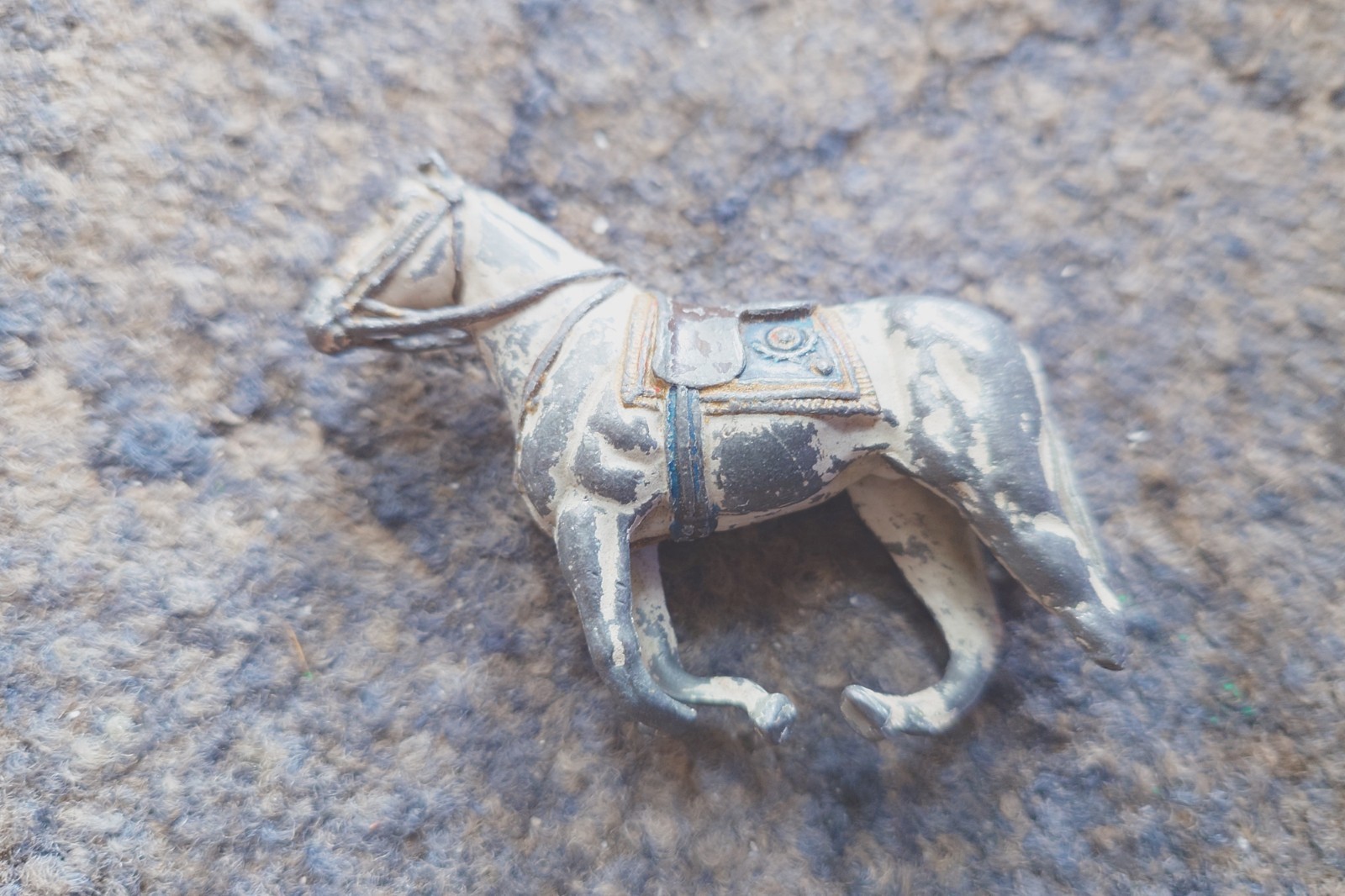 Lead Play Horse Large No Rider