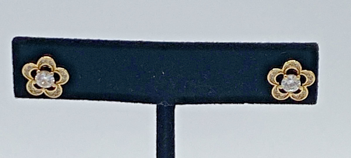 Kate Spade New York Crystal Scallop Stud Earrings Gold Tone (1 KS Back Missing)