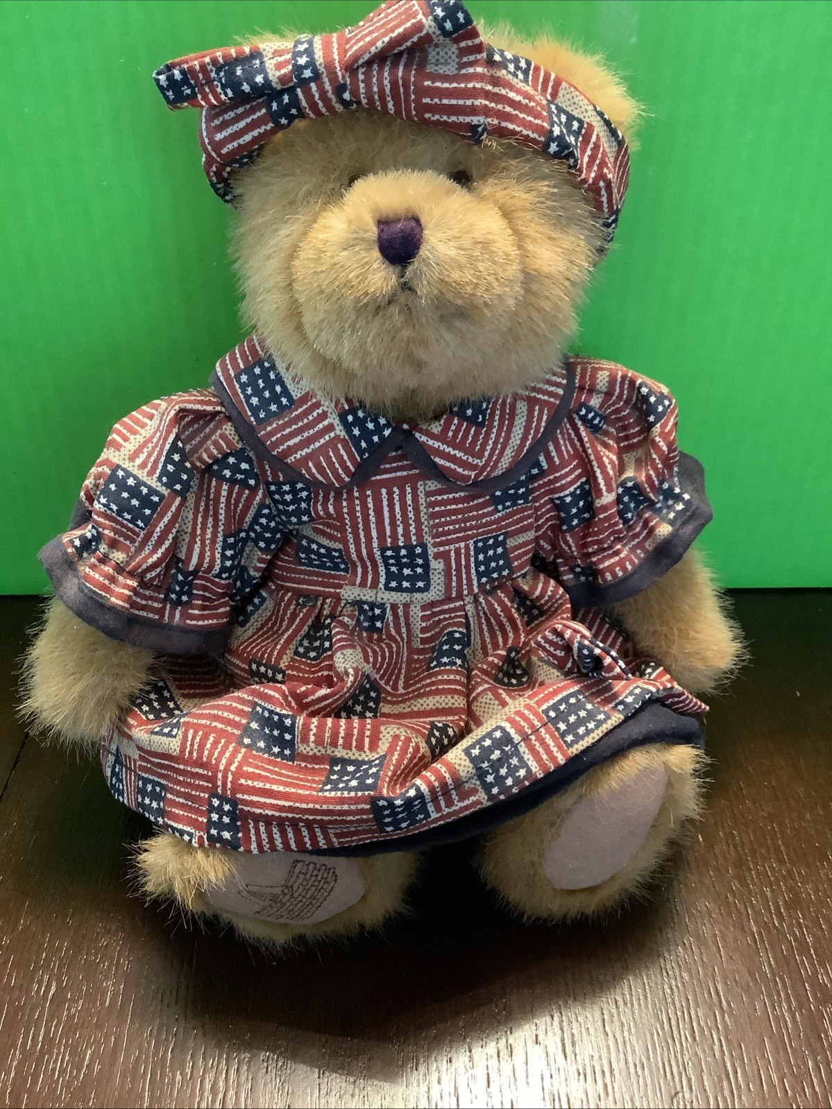 Boyd’s Americana Bear With Dress & Scarf 10” Bear 