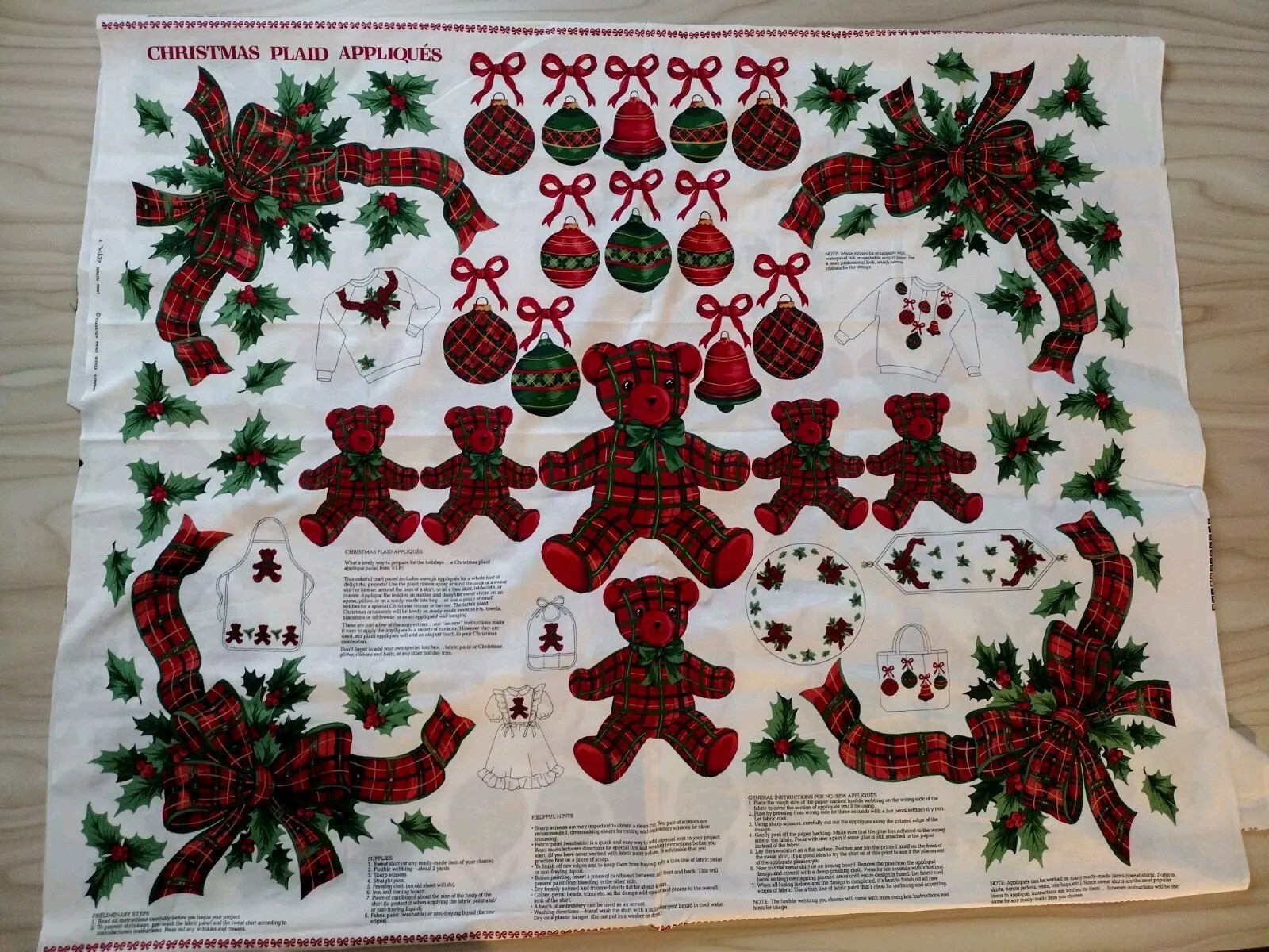 Vintage Christmas Plaid Appliques New Crafting Material Bears & Bells CRANSTON 