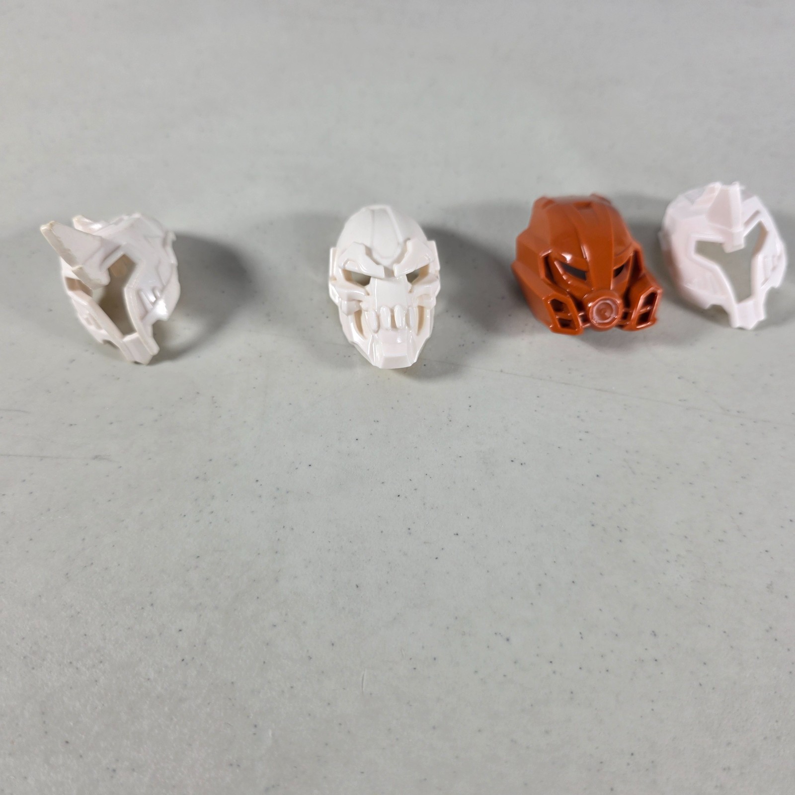 LEGO Hero Factory BIONICLE Masks White Witch Doctor Rhino/Stormer Mask of Stone