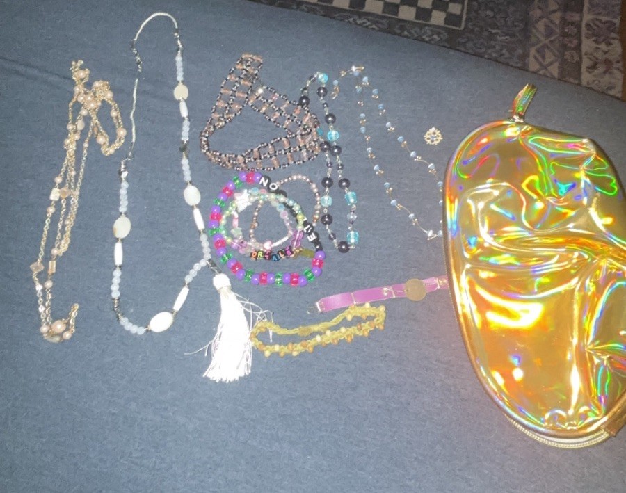 Jewelry Lot - Necklaces, Bracelets, Beads Mixed Materials with bag 