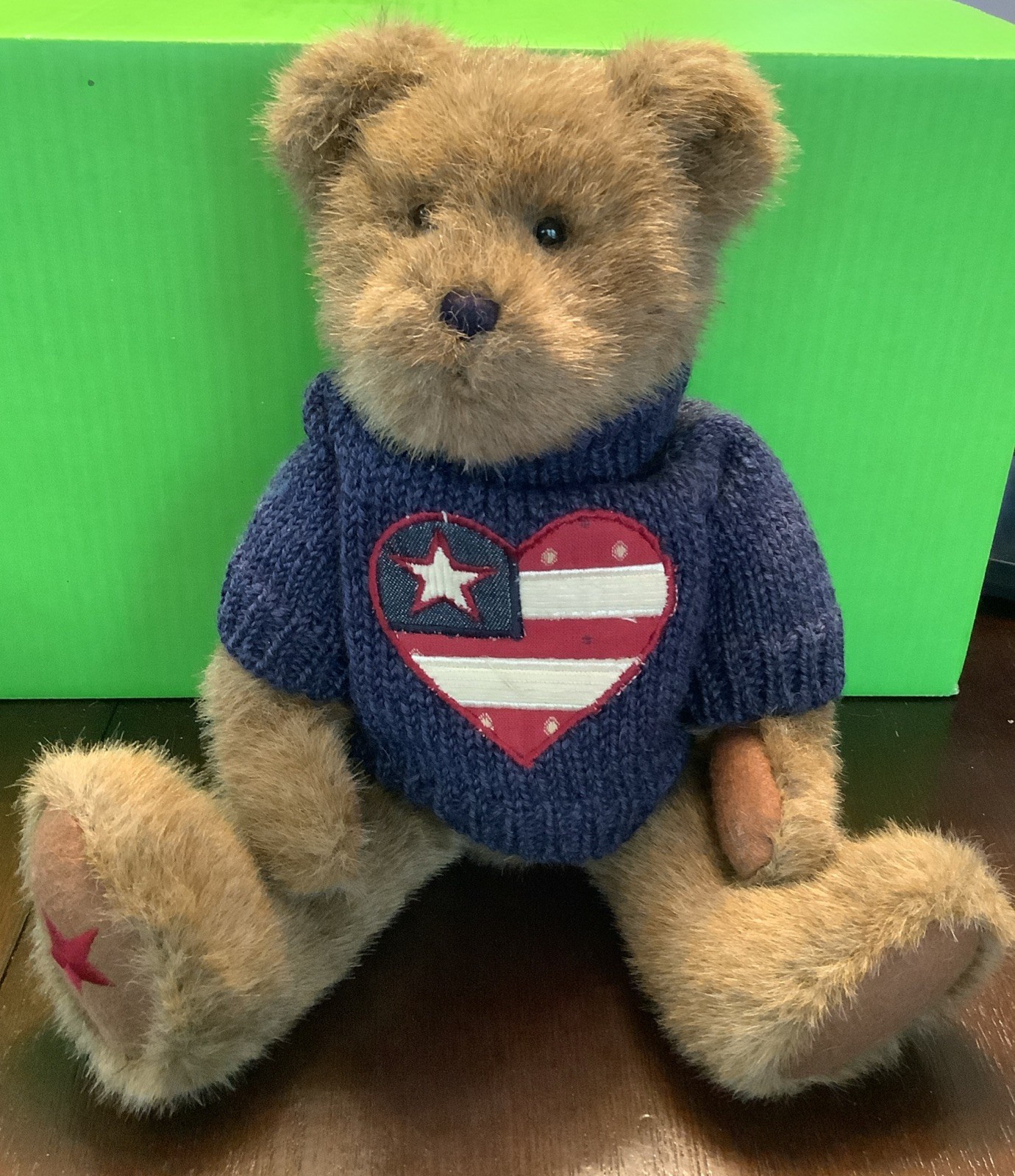 BOYDS BEAR PLUSH * ELI Q SPANGLER *  14"  Brown Bear With Sweater