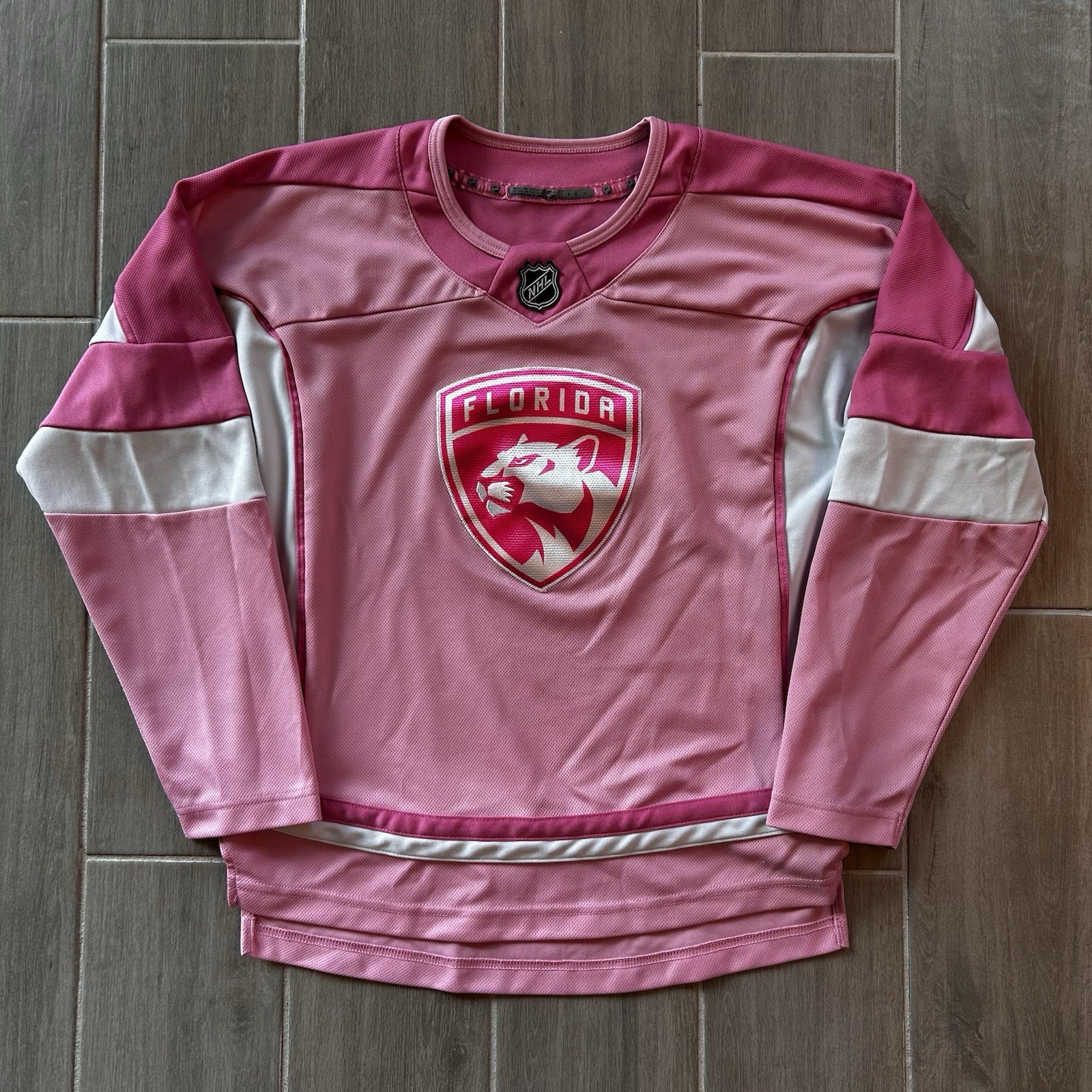 Vintage NHL Florida Panthers Kids PINK Jersey Sz L (14)