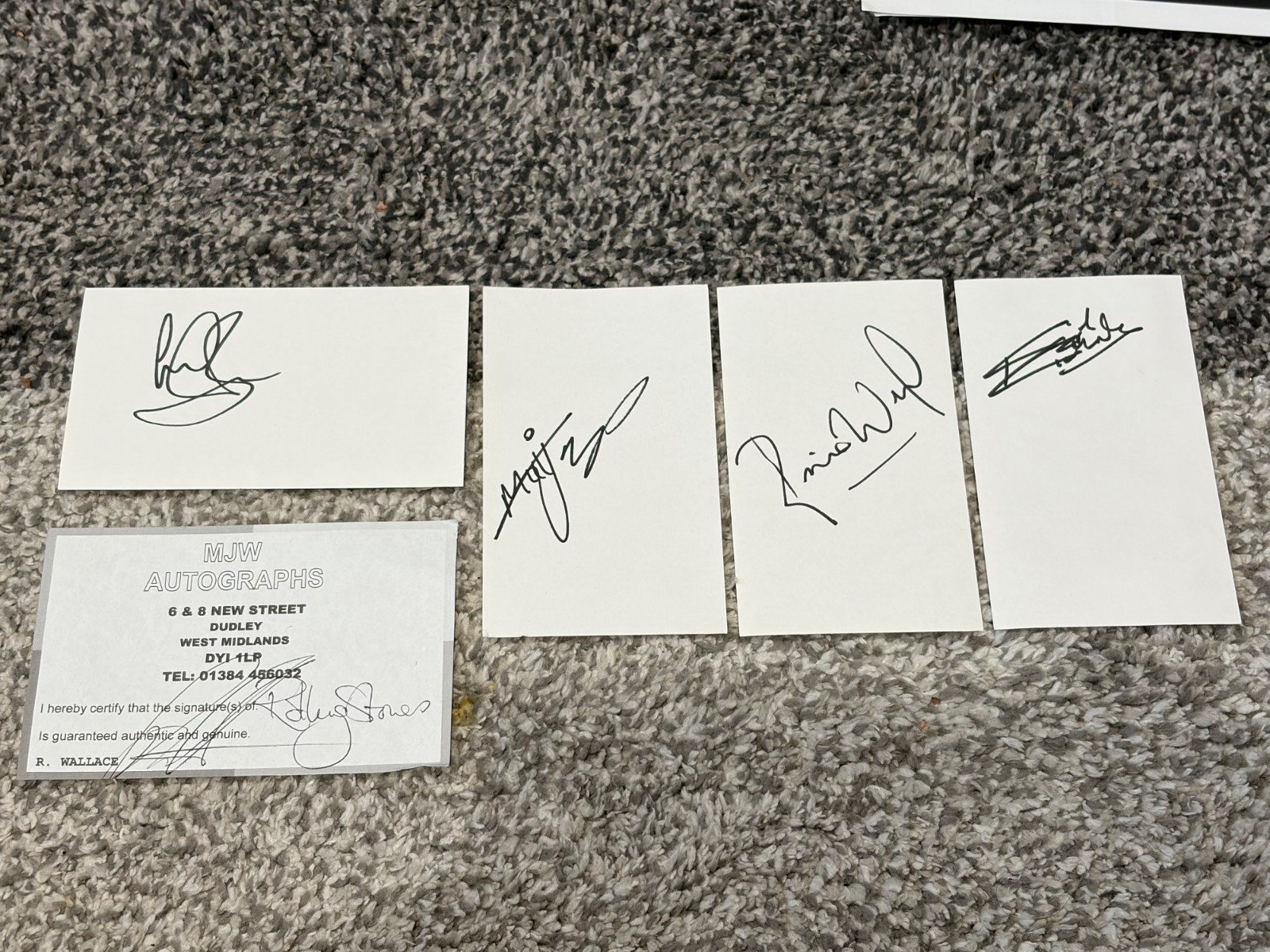 Rolling Stones Full Band Signed Autographs with COA Jagger Richards Wood Watts