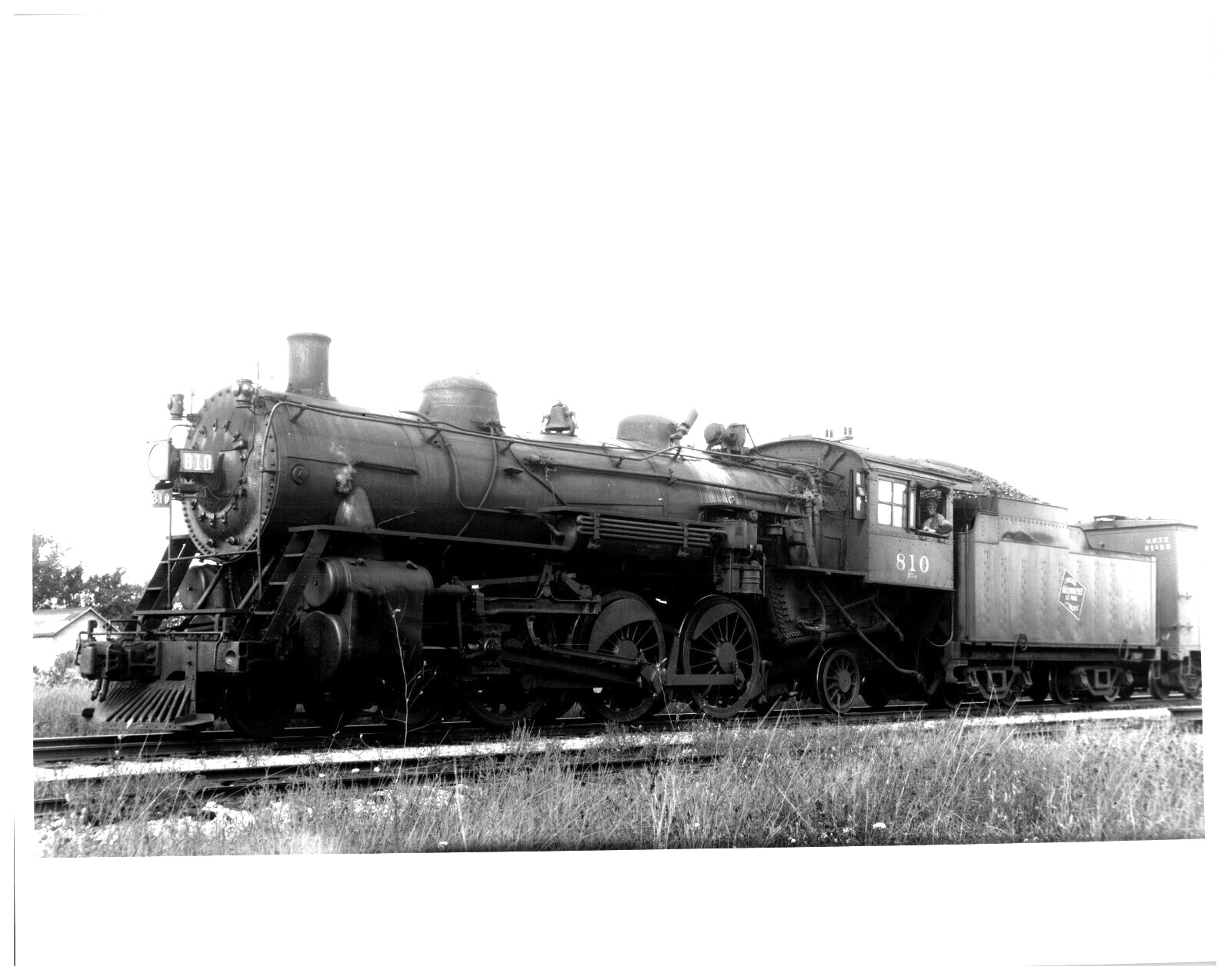 RAILROAD TRAIN CMSTP & P AT LONE ROCK ON 8/18/1940 8 X 10 B & W PHOTOGRAPH