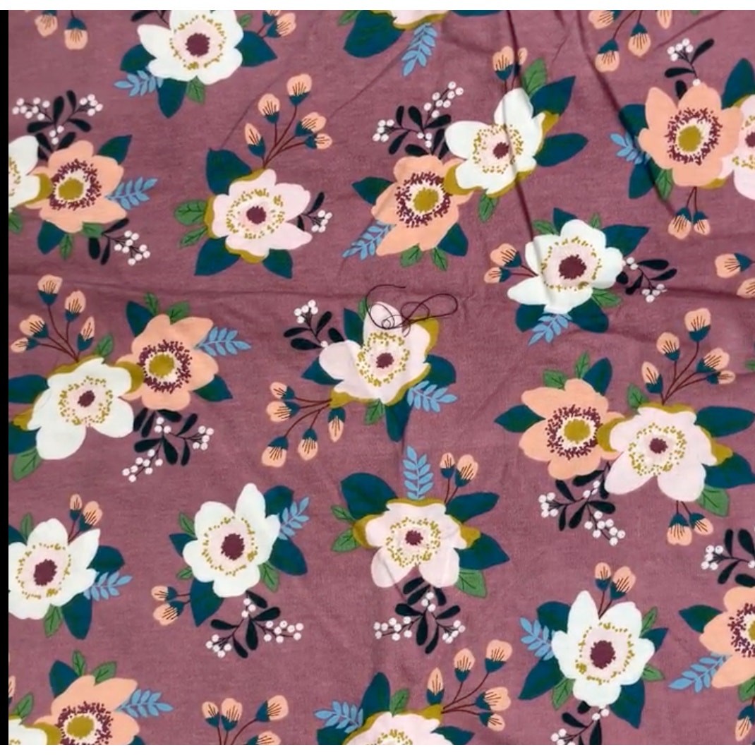 Mauve Floral 56" x 27" Stretch Cotton Fabric