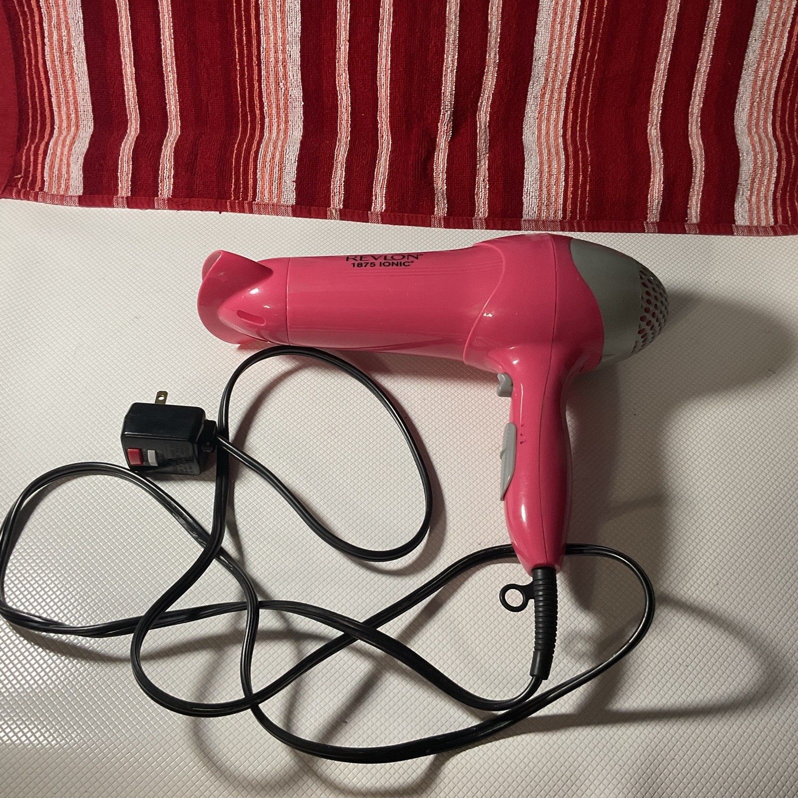 Revlon Ionic 1875W Frizz Control Hair Dryer - Lightweight & Powerful