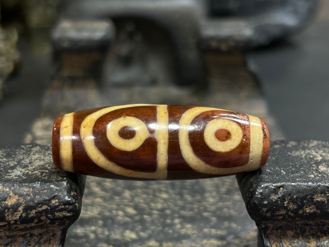 Old Tibetan Nepalese Himalayan Ancient 4 eye Old Dzi Talisman Beads Amulet 四眼天珠