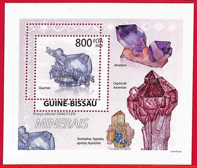 A5083 - GUINE-BISSAU - ERROR MISPERF Stamp Sheet - 2009 - MINERALS