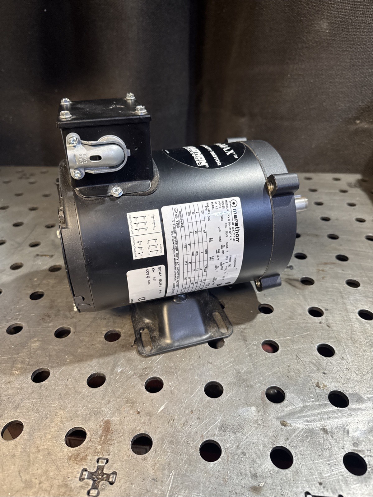 Marathon 56H17T2017A MicroMax Inverter Duty Motor 3ph/0.5Hp 1725rpm 230/460V 56C