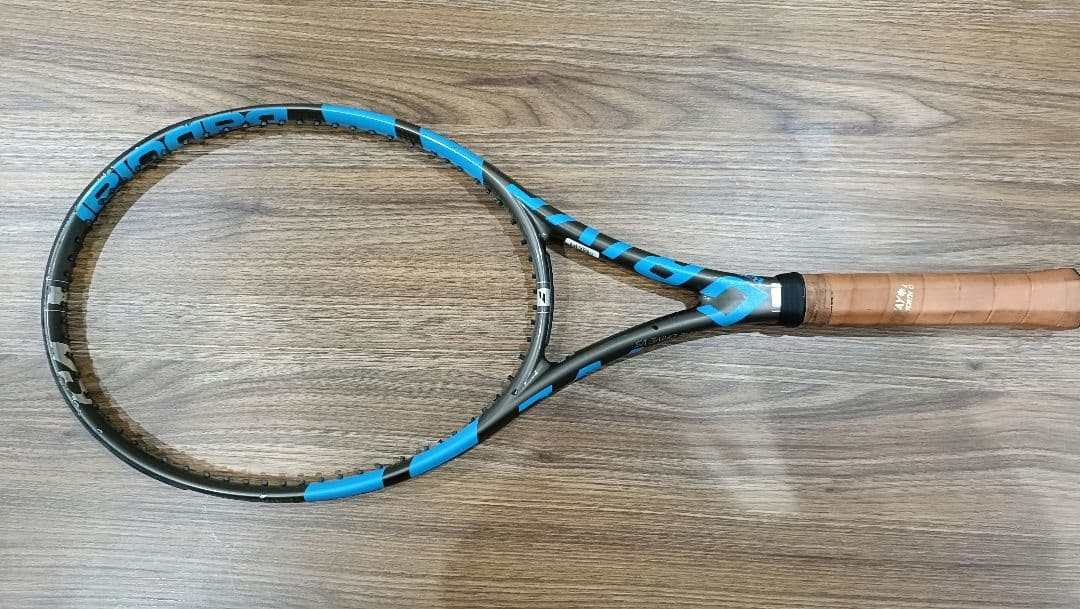 Babolat Pure Drive VS Grip Size 2 300 98 inches