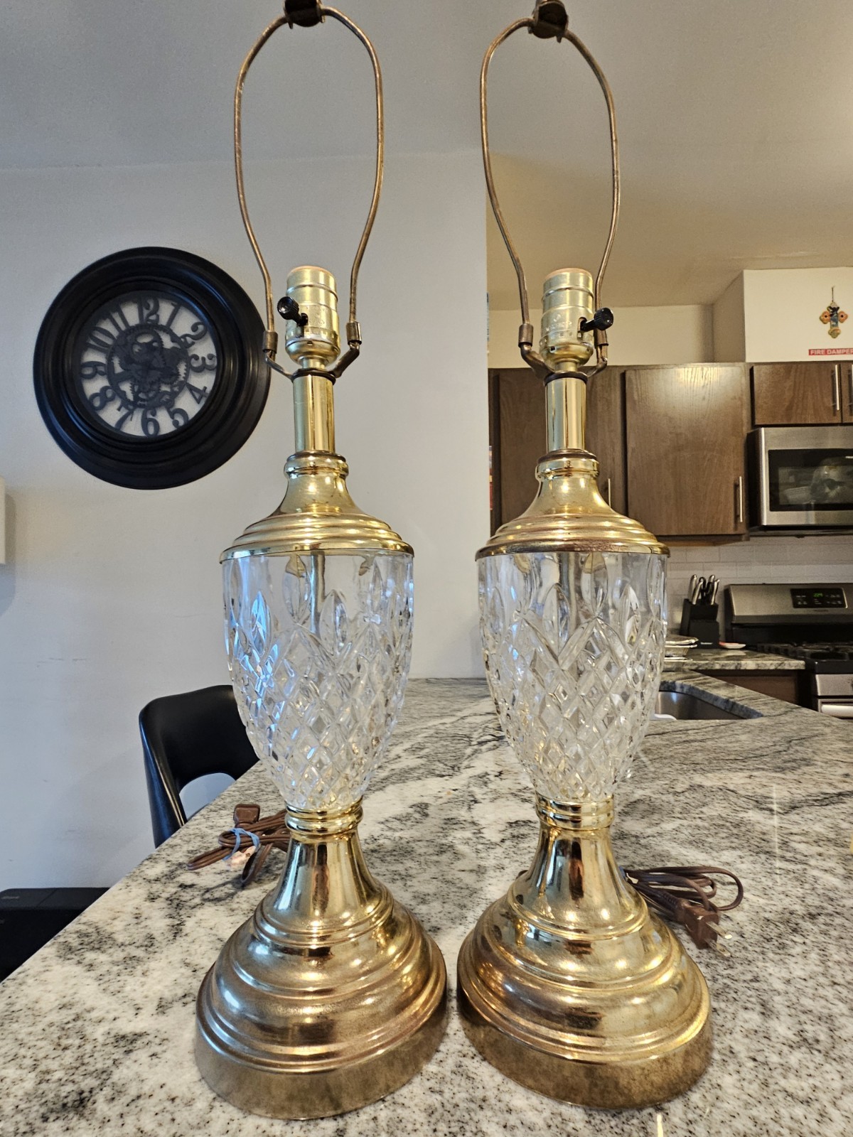Pair of Brass and Crystal Table Lamps Crystal Diamond Pattern Glossy Finish