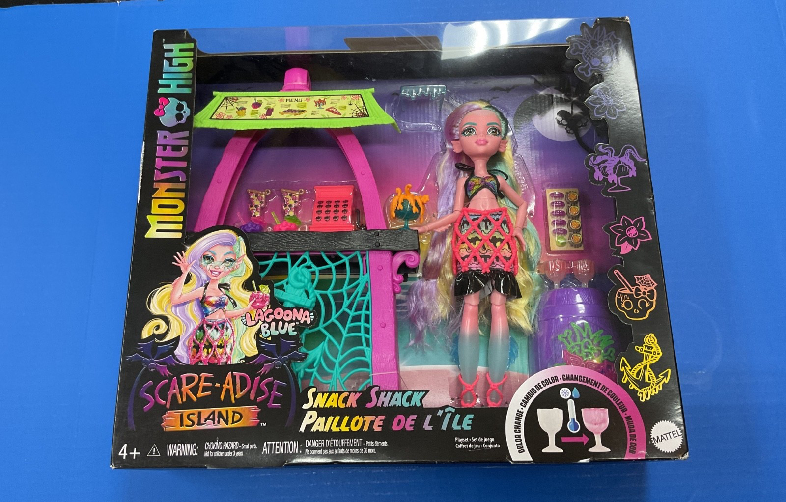 Mattel Monster High Scare-adise Island Snack Shack Doll Set