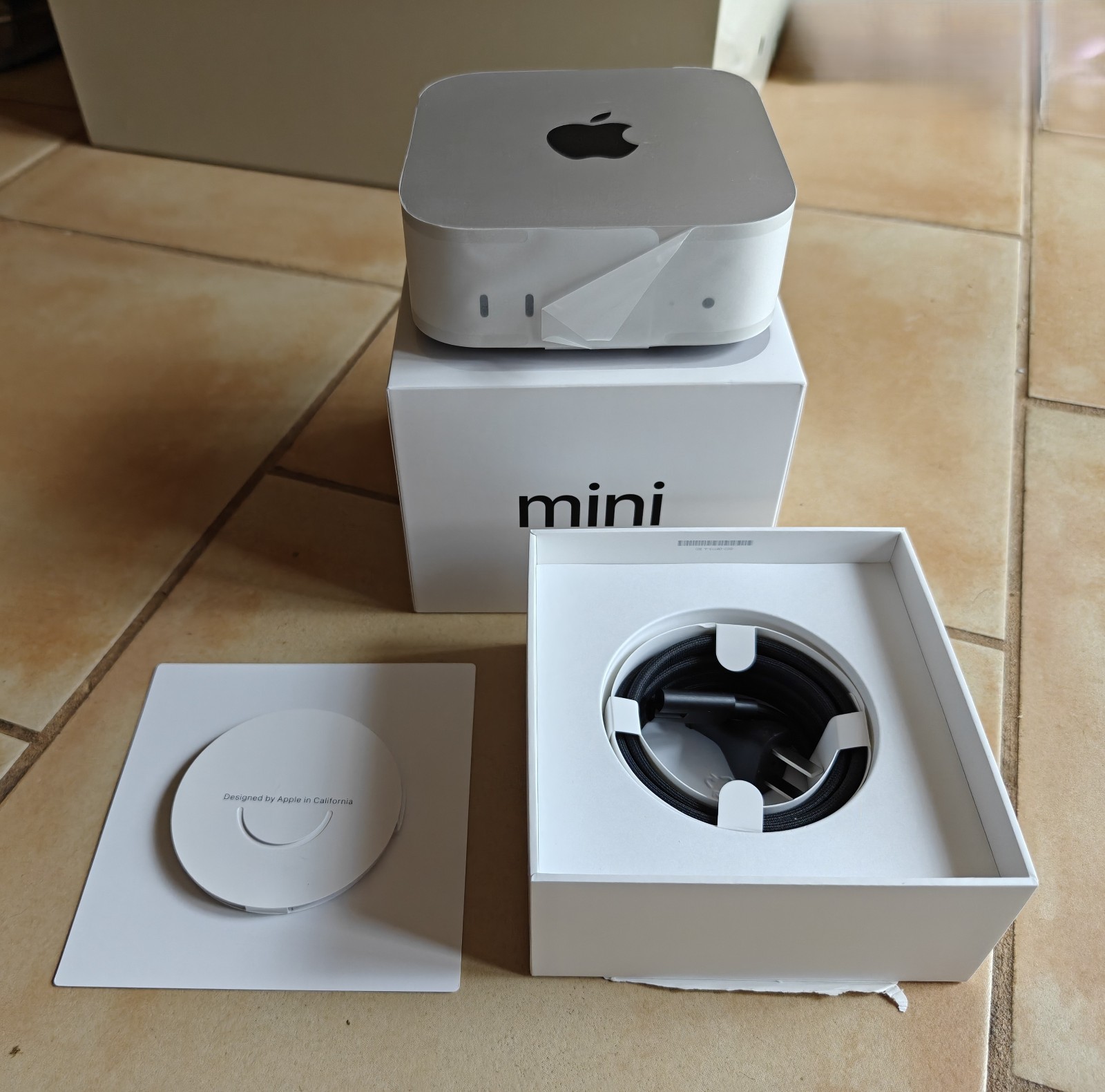 2024 Apple Mac mini M4 Chip 16GB RAM 512GB SSD Silver MU9E3LL/A