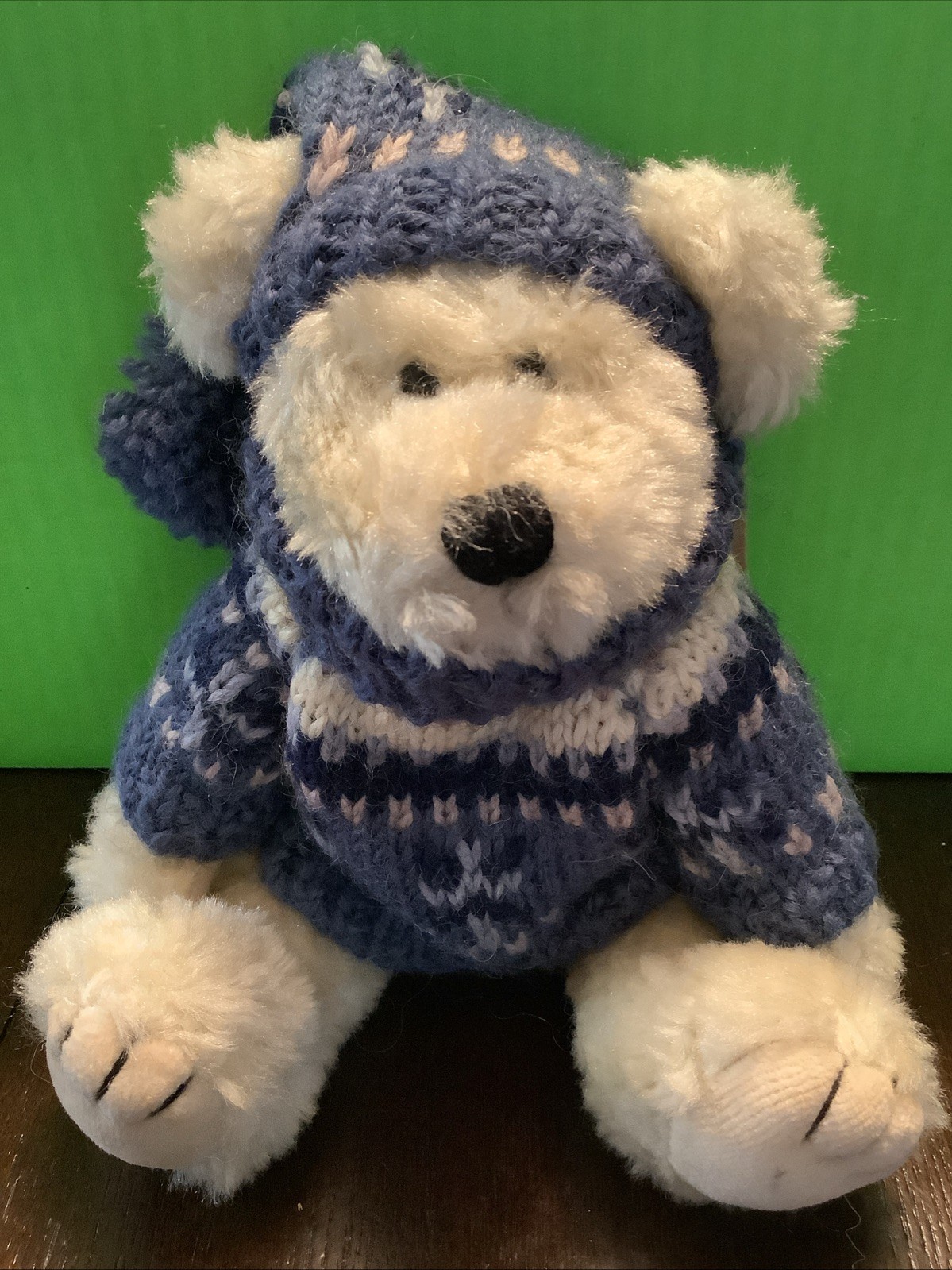 Boyds  Archives Collection Knut V Berriman 8" Posable Plush Winter Bear