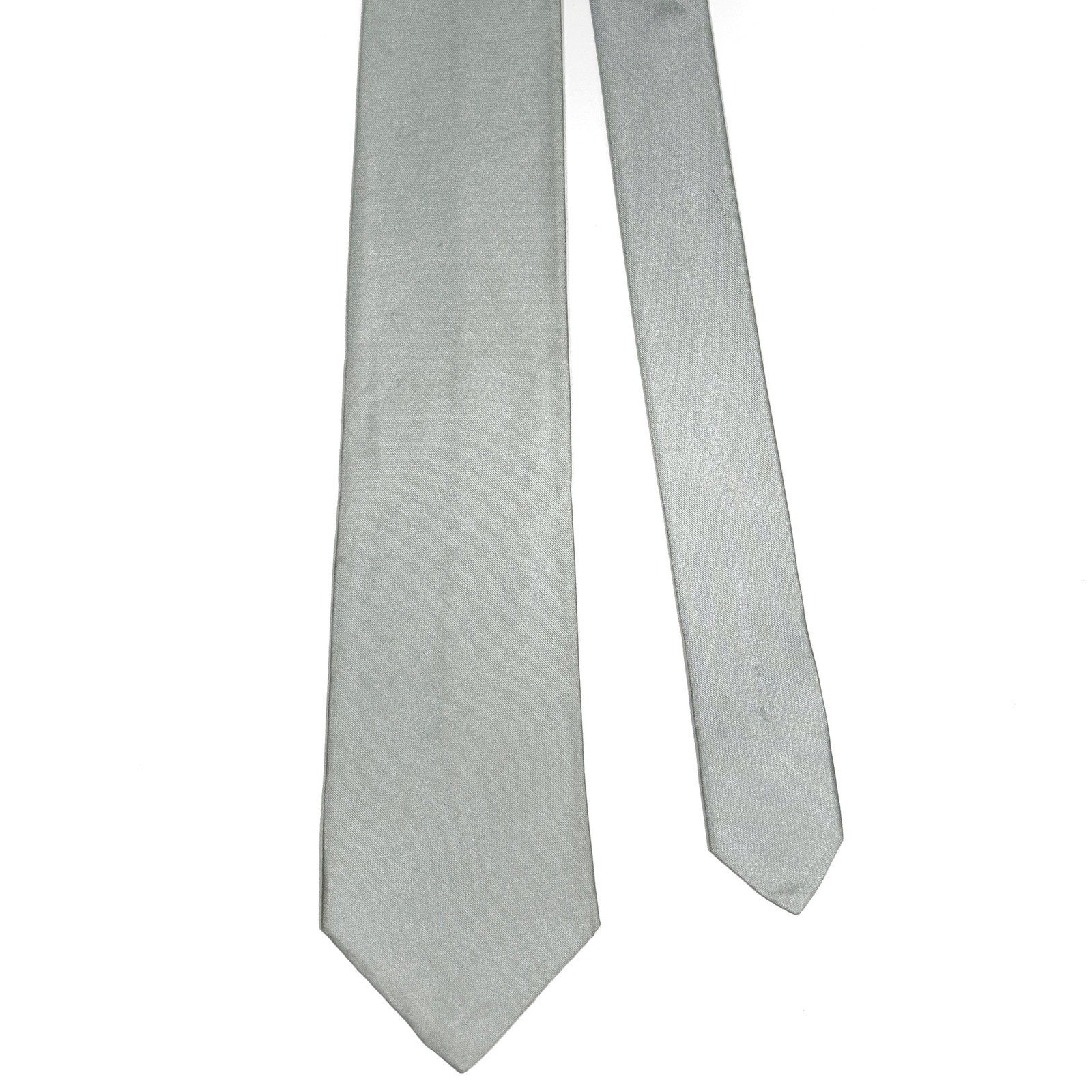 Armani Collezioni Men Light Icy Blue Silk Neck Tie 3.5" x 60" Made in Italy