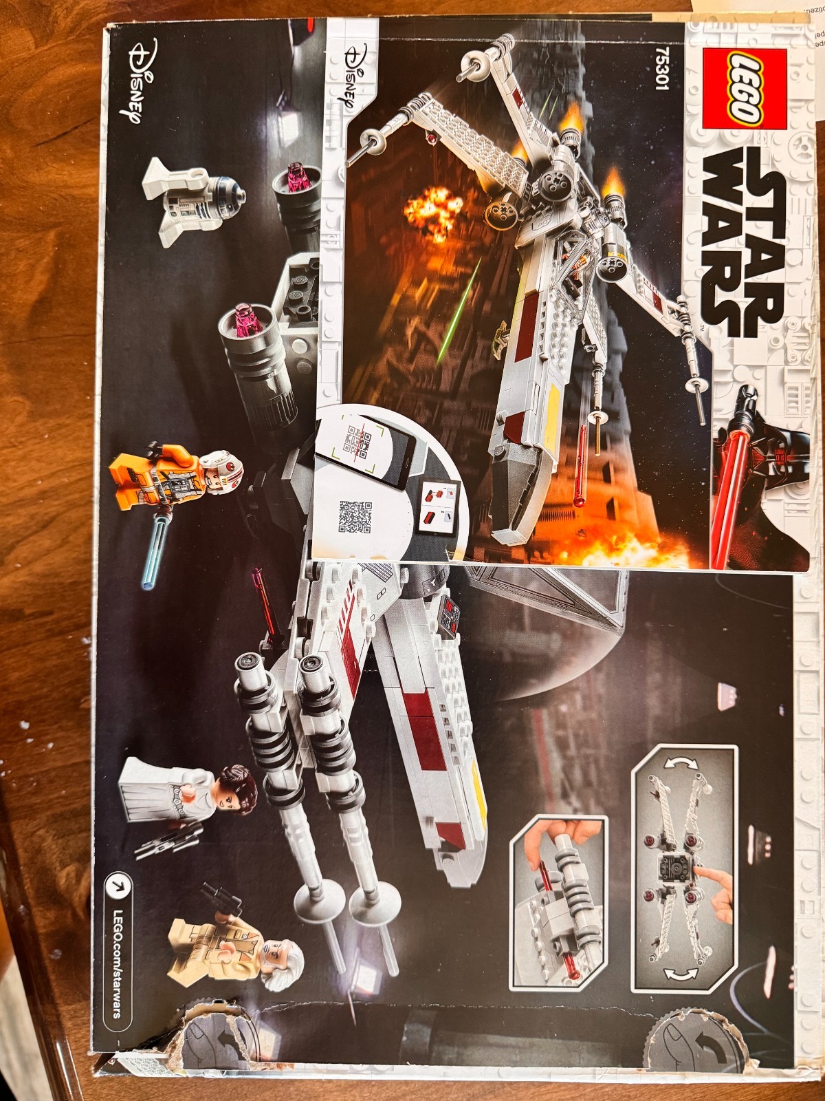 LEGO Star Wars: Luke Skywalker's X-Wing Fighter (75301)