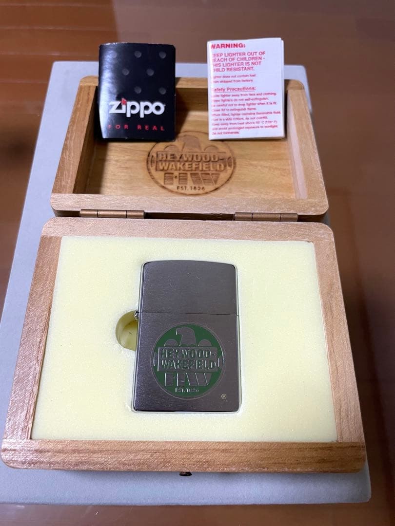 Zippo HAYWOOD WAKEFIELD Limited 2004 unused item