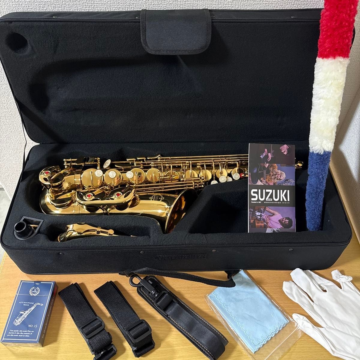 SUZUKI Alto Saxophone with Case SAS-500 Suzuki SAS500 Wind Instrument Gold