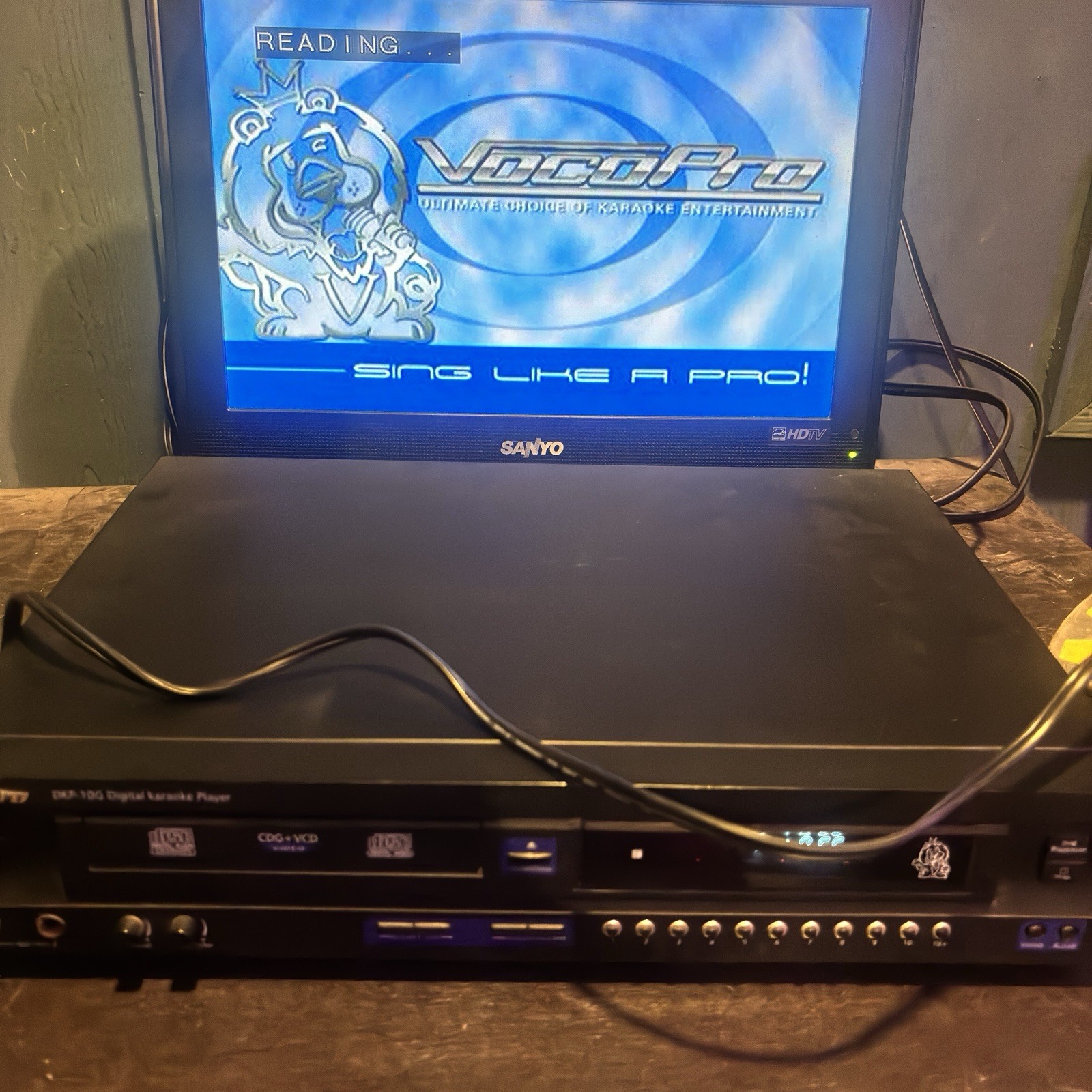Vocopro DKP-10G Digital Karaoke Player VCD/CD+G/CD No Remote Control - TESTED