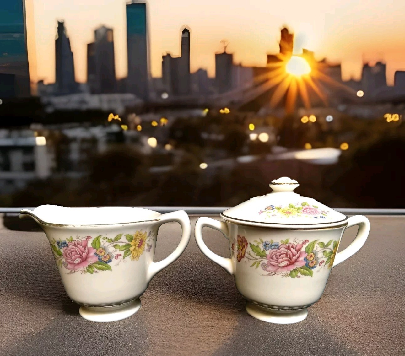 Cunningham&Pickett  Homer Laughlin Floral 22KtGold Greenbriar Sugar & Creamer 