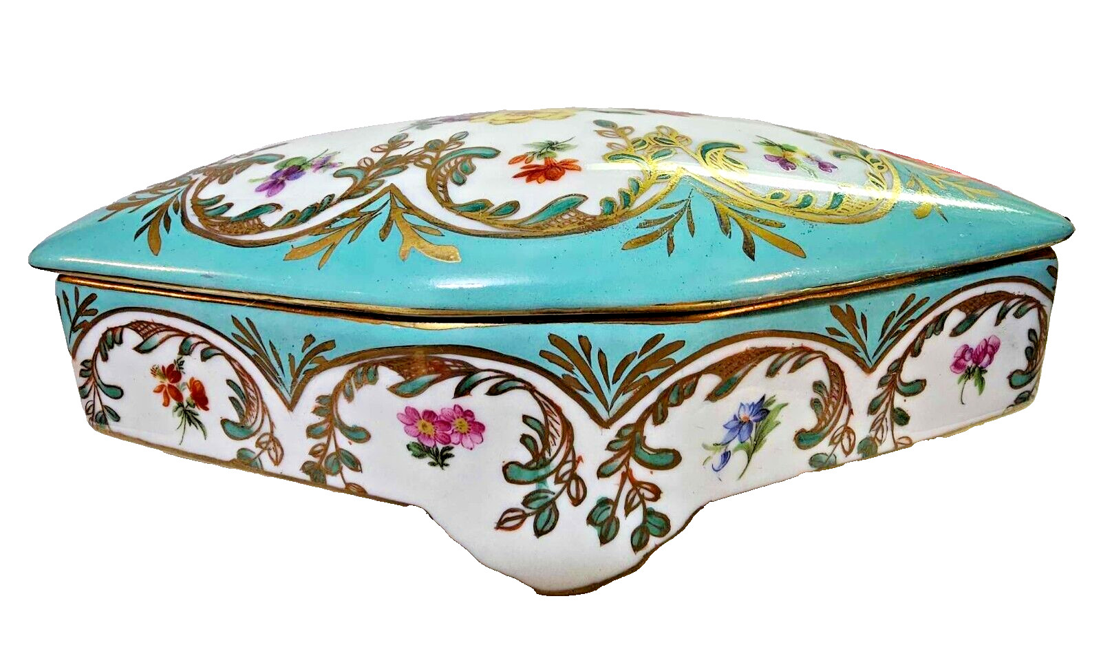 Paris Royal Peint A La Main Floral Trinket/Dresser Box Green Floral Porcelain-G5