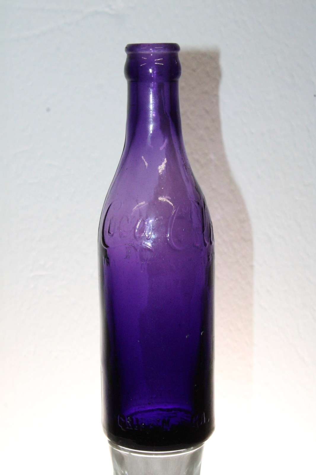 GRIFFIN GA  COCA COLA STRAIGHT SIDE BOTTLE AMETHYST PURPLE 7 OZ