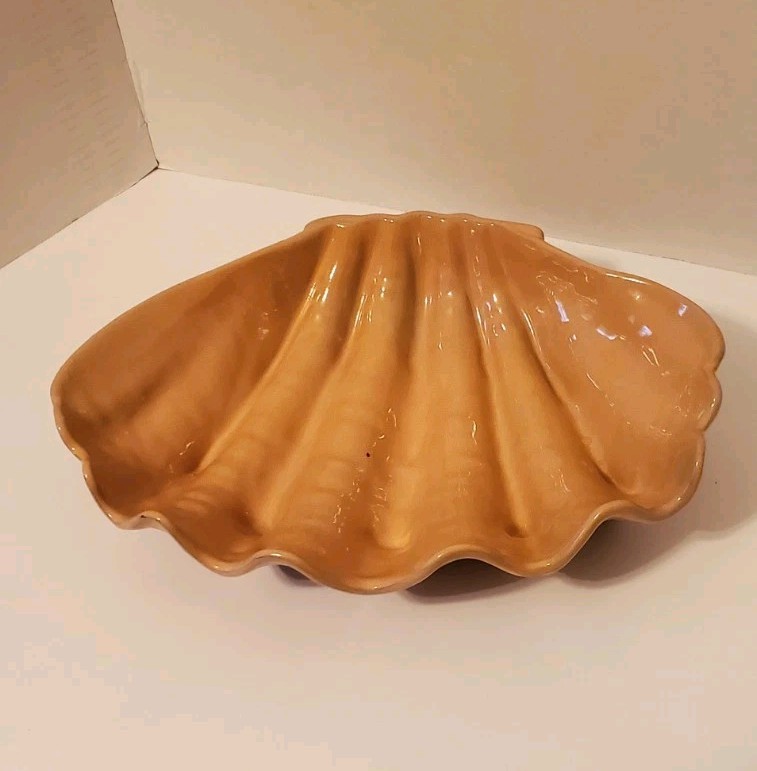 Frankoma Pottery Large Clam Shell Bowl Plainsman Brown T10, 13.5”