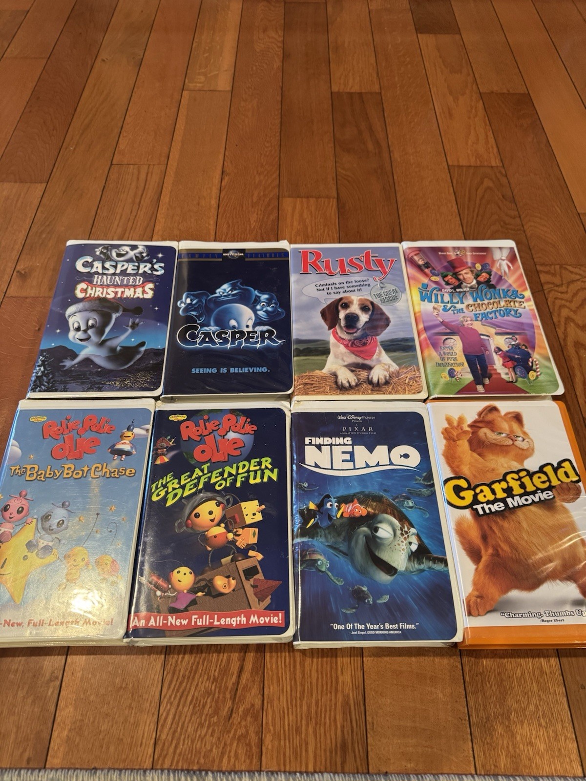 Disney VHS NTSC Lot: Casper's Haunted Christmas, Finding Nemo, Garfield, Rusty