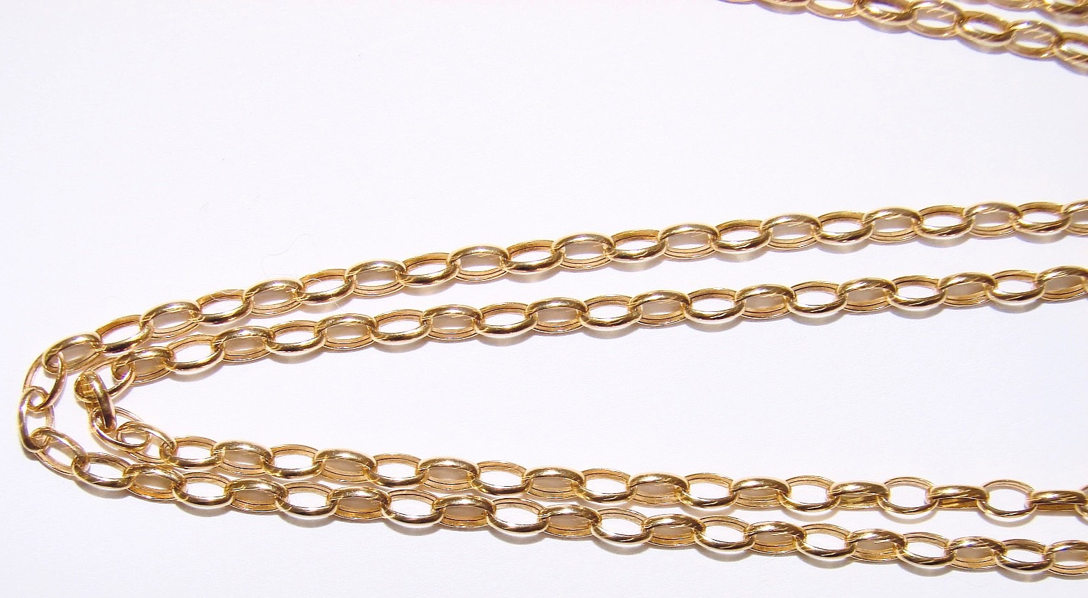 14K YELLOW GOLD ROLO OVAL LINK CHAIN ITALY NECKLACE 4.1G 2.5MM 28" LONG 585