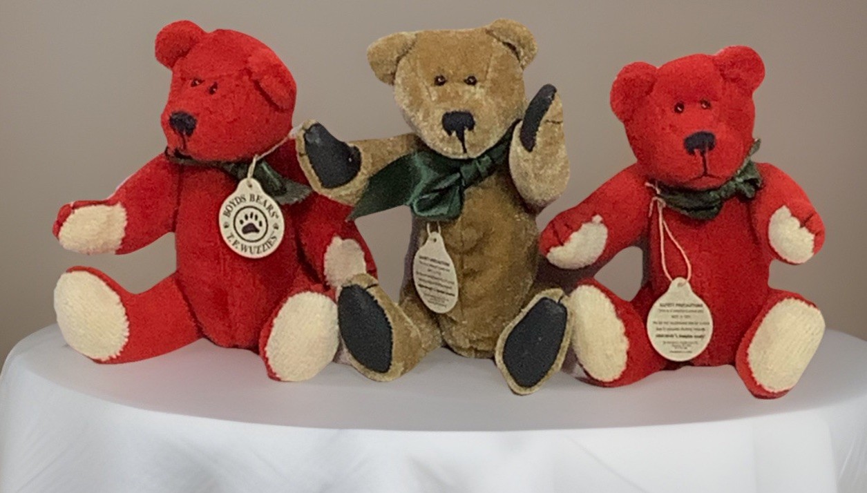 3 Boyds Bears 5” Red Bear T F Wuzzies Green Bow Hangtag NEW Frampton & Fraiser