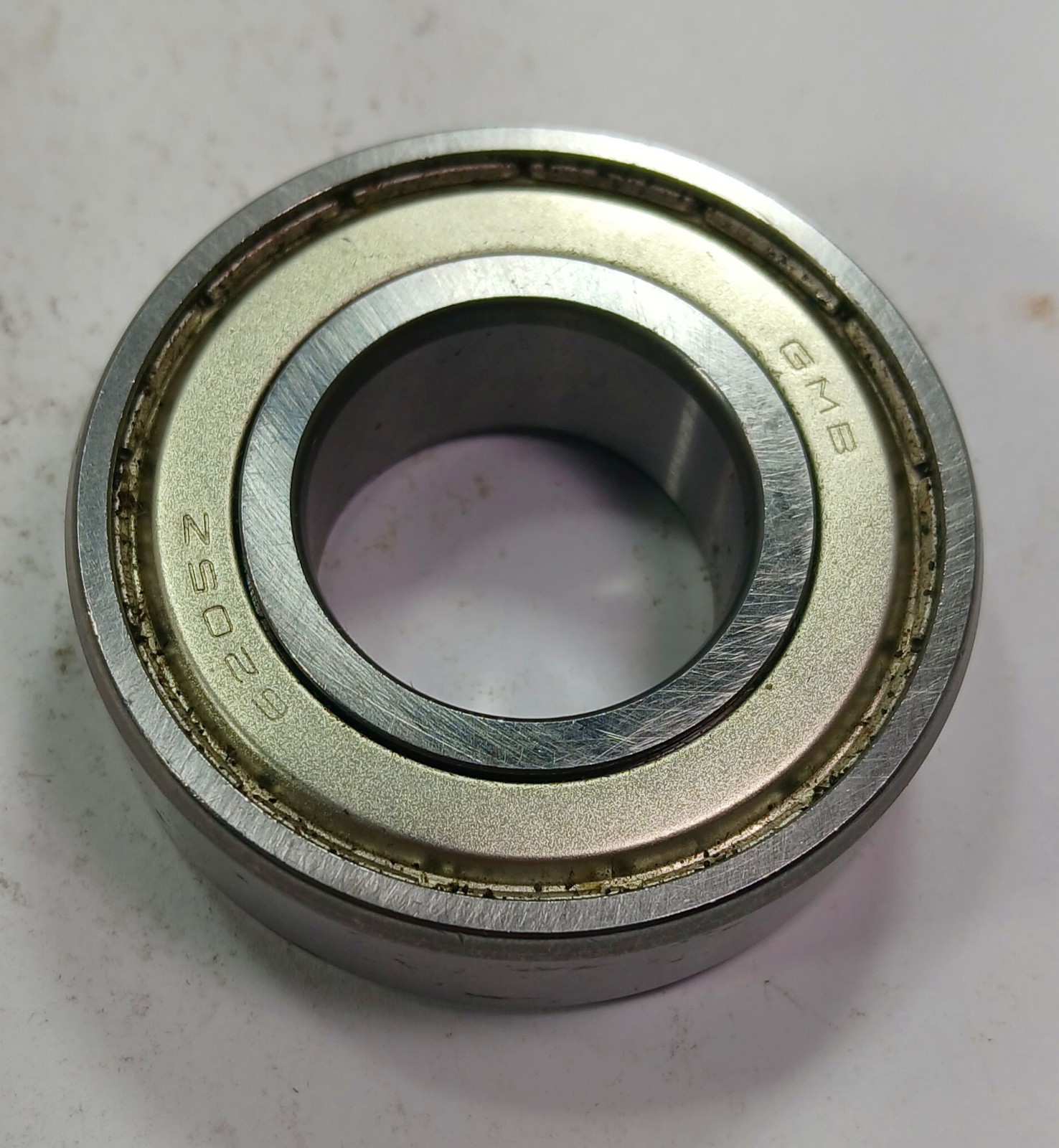 1 NEW GMB 6205Z 25X52X15MM DEEP GROOVE BALL BEARING NNB ***MAKE OFFER***
