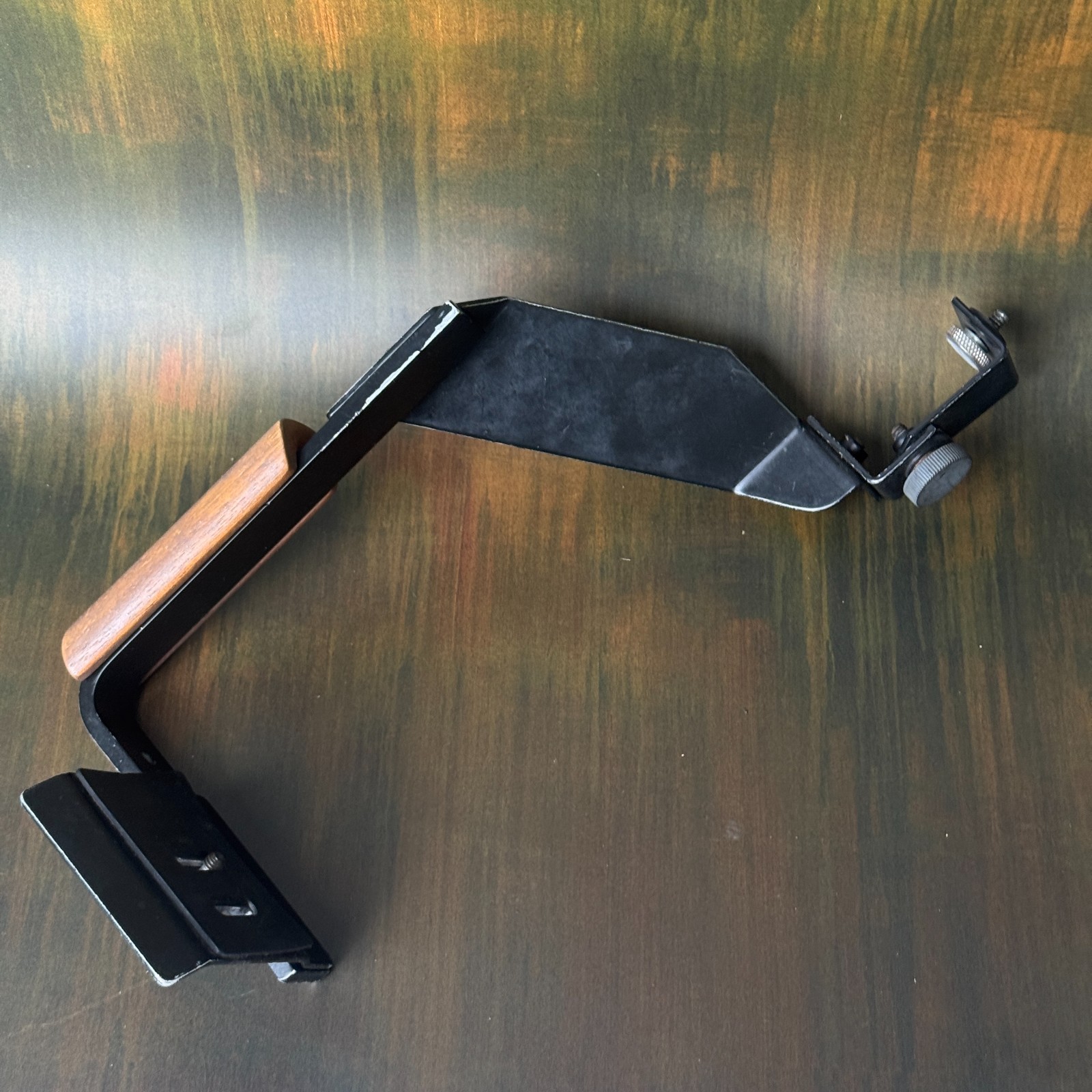 JHB Photo Equipment Black Metal Wooden Bachrach Bracket For Med Format Cameras 2