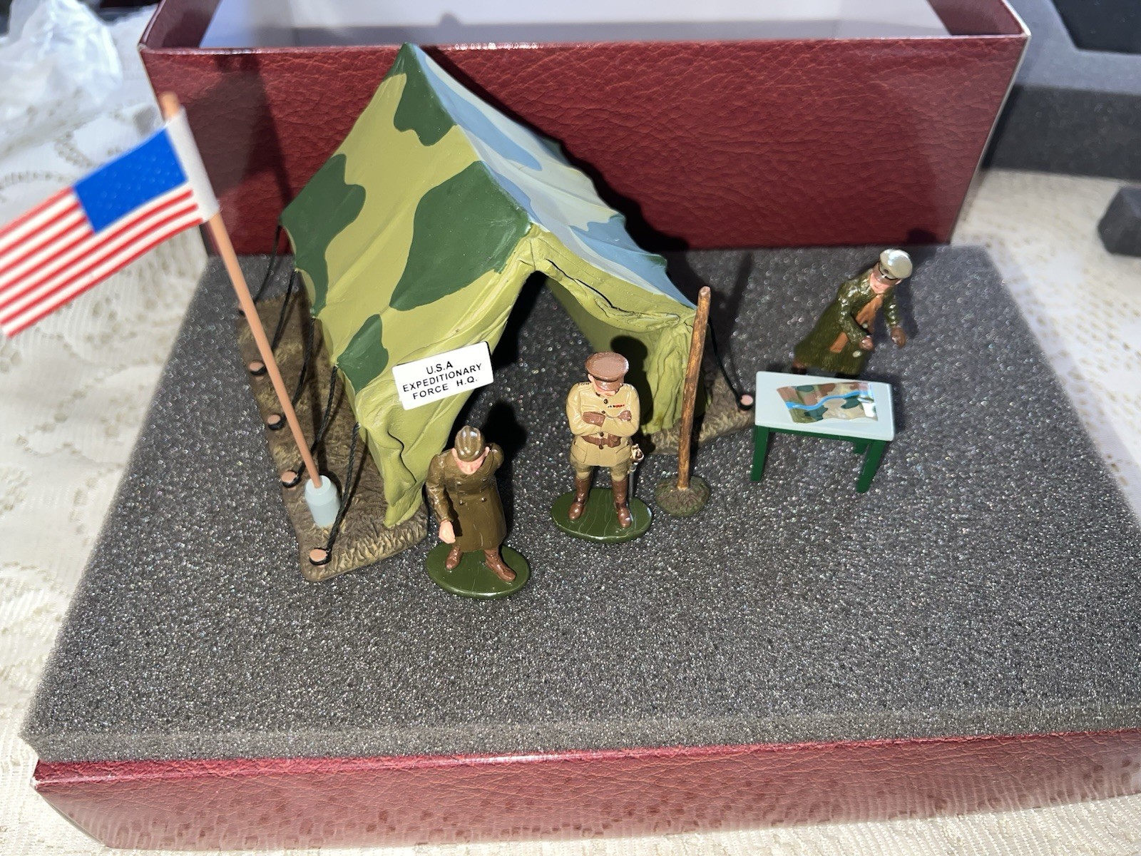 W. Britain #41106 U.S. Leaders Scene 2004 (0158)