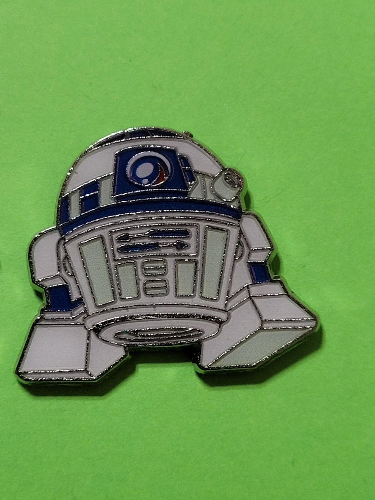 Disney Trading Pins, Star Wars, R2-D2, 2017 69