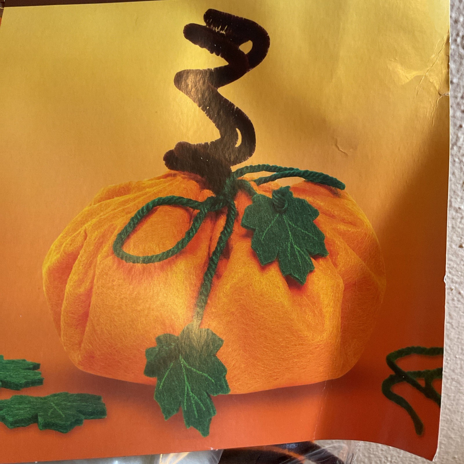 New Fall Crafts Pumpkin Felt Kit Makes 6