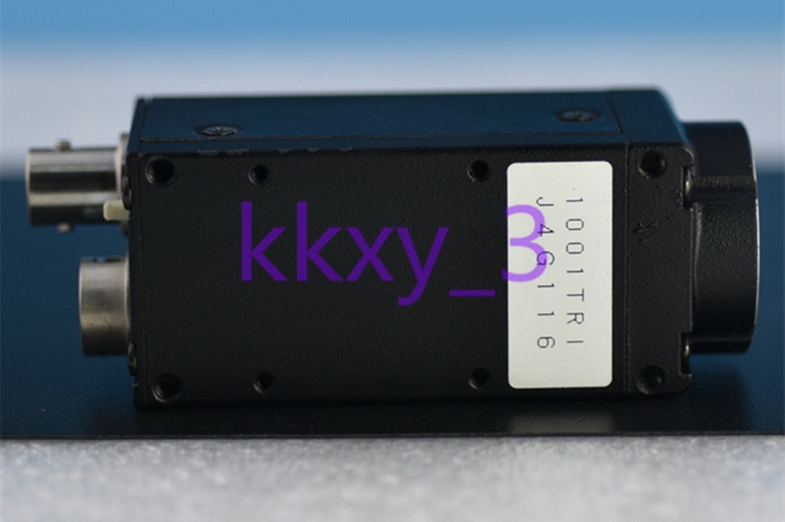 1 PCS 1001TRI black and white CCD industrial camera tested #ju