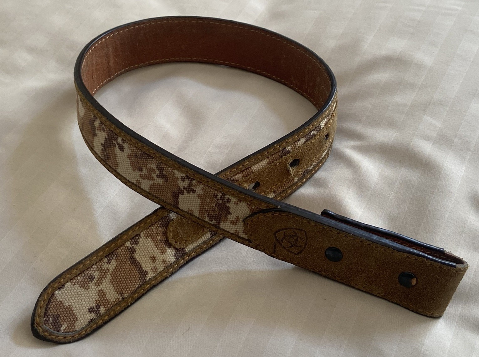 ARIAT Youth/Kids/Boys/Girls Brown/Tan Camo Belt (Needs Buckle) - Size 20
