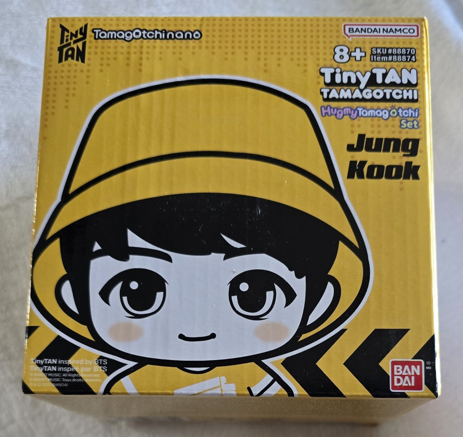 BTS Tiny Tan Hugmy Tamagotchi set Jung Kook Vinyl figure  New US Seller F/Ship