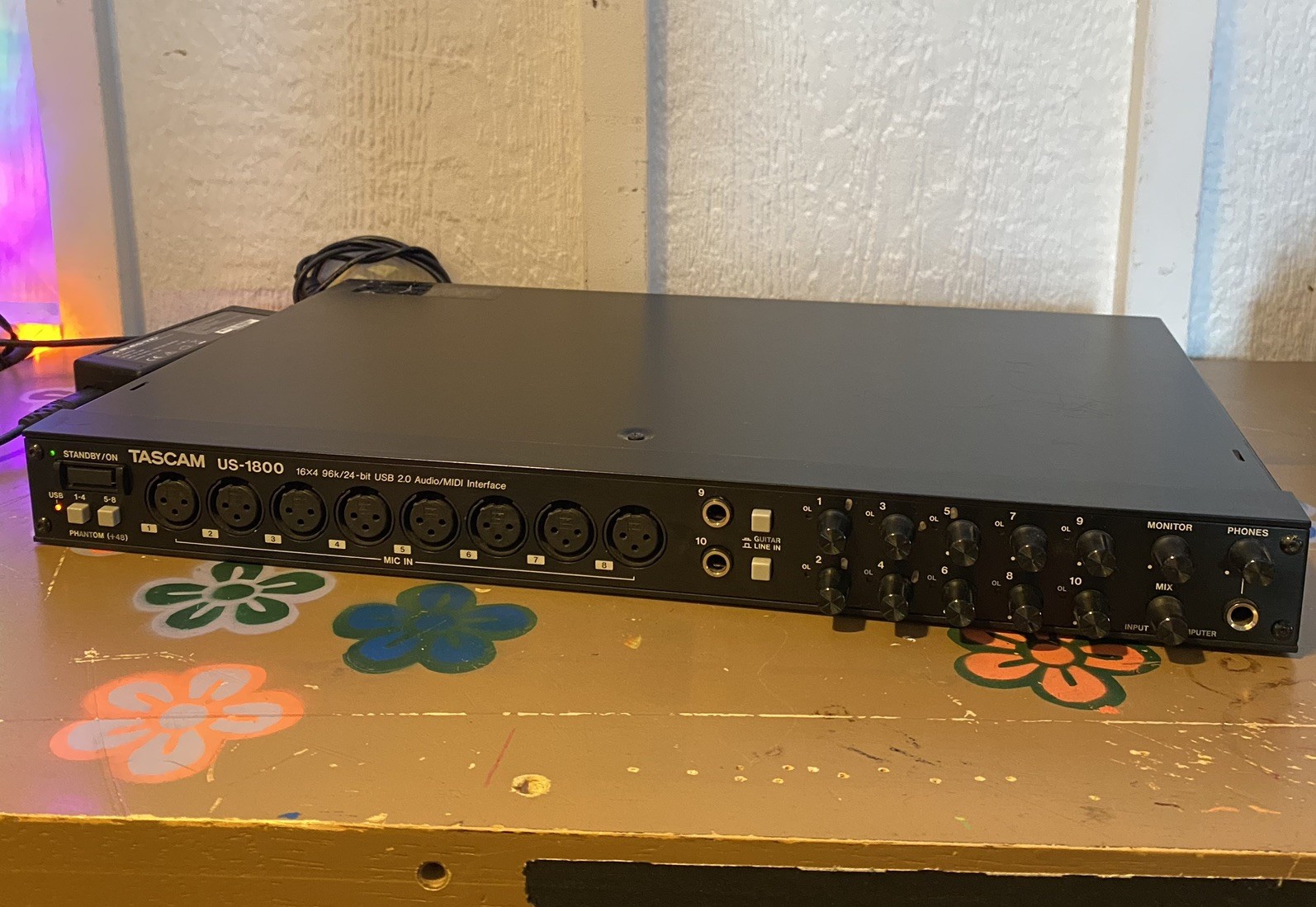 TASCAM US-1800 USB 2.0 Audio/MIDI Interface