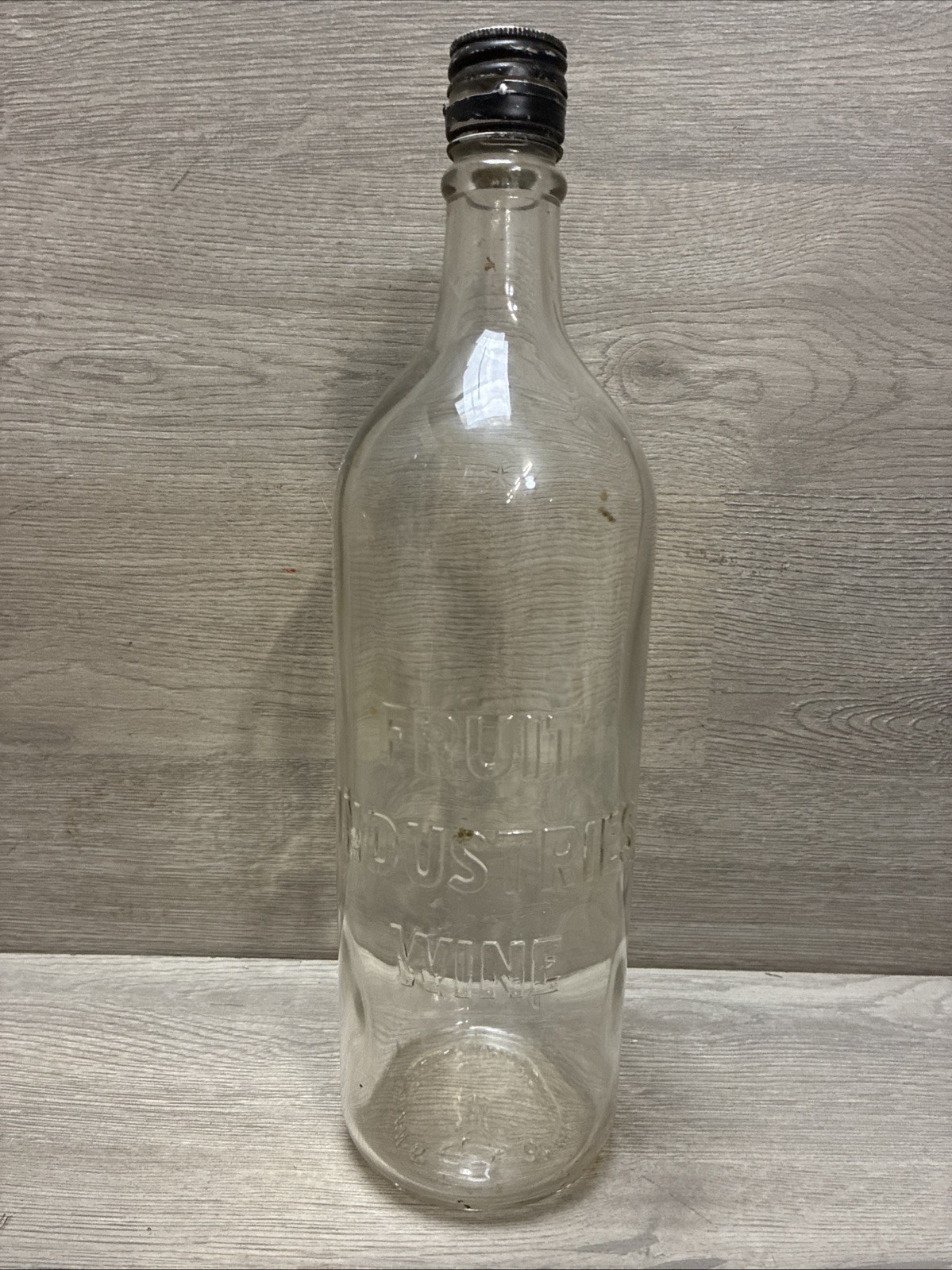 Rare Antique Fruit Industries Wine Bottle Owens Illinois 1942 Prohibition Era 