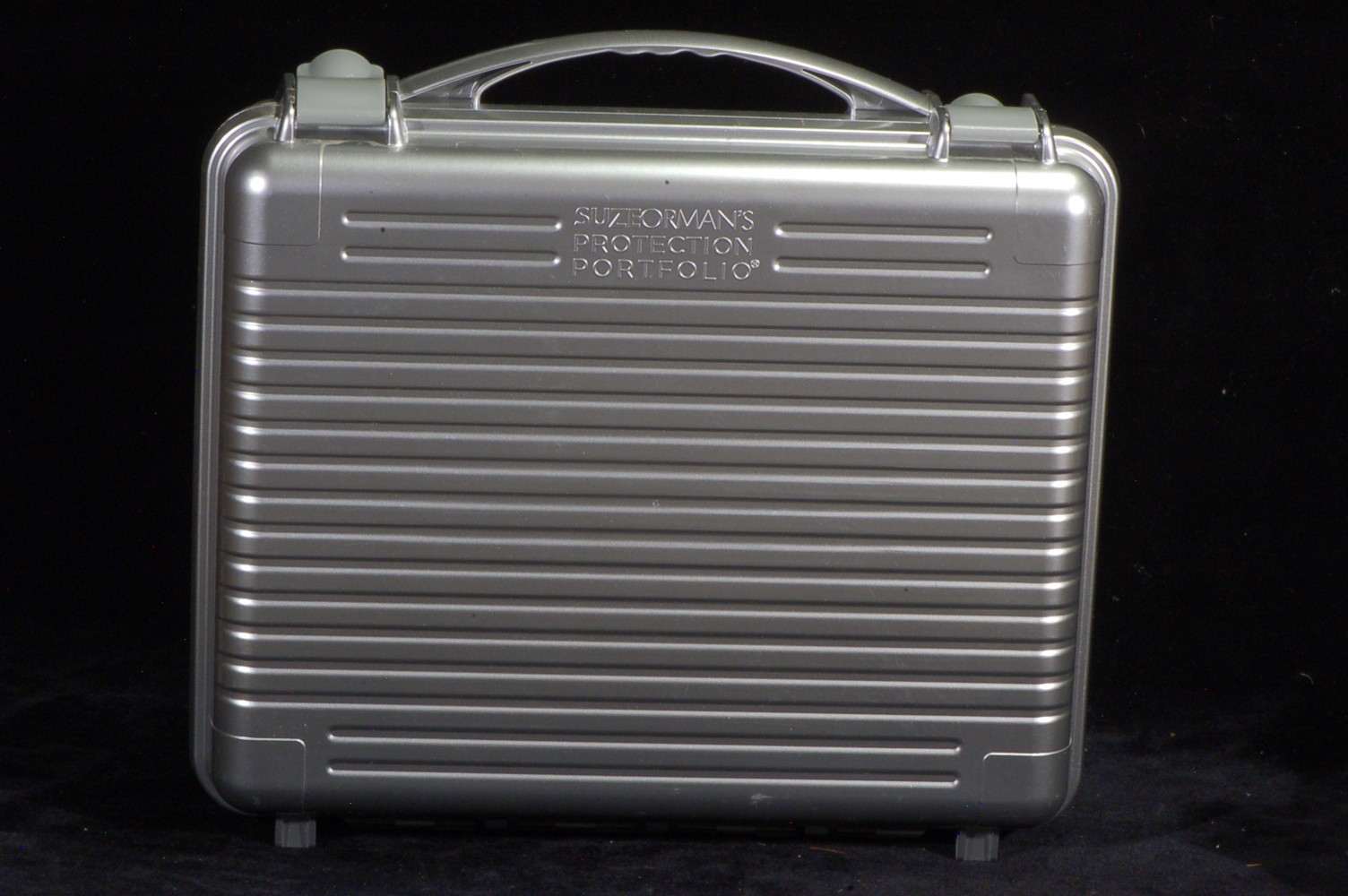 Suze Orman’s Protection Portfolio Gold Edition Financial Organizer suit case alu