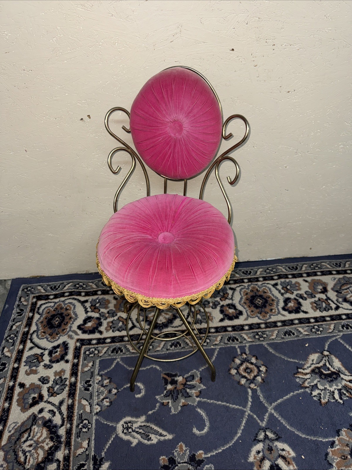 Stunning Pink Velvet MCM Vanity Swivel Brass Stool Vguc